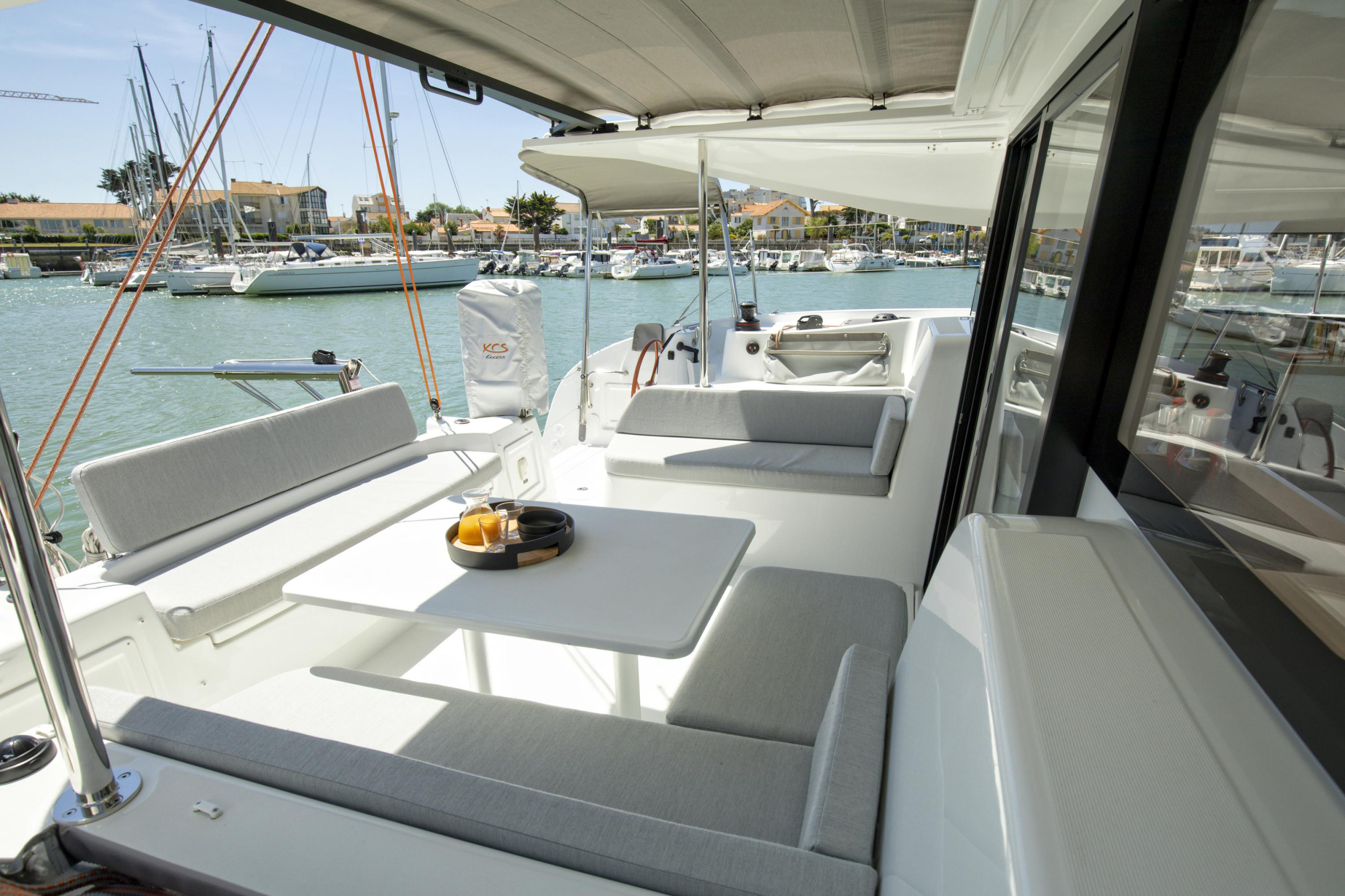 Photo #8 - Excess 11 (Happy) in Hyeres - 24256