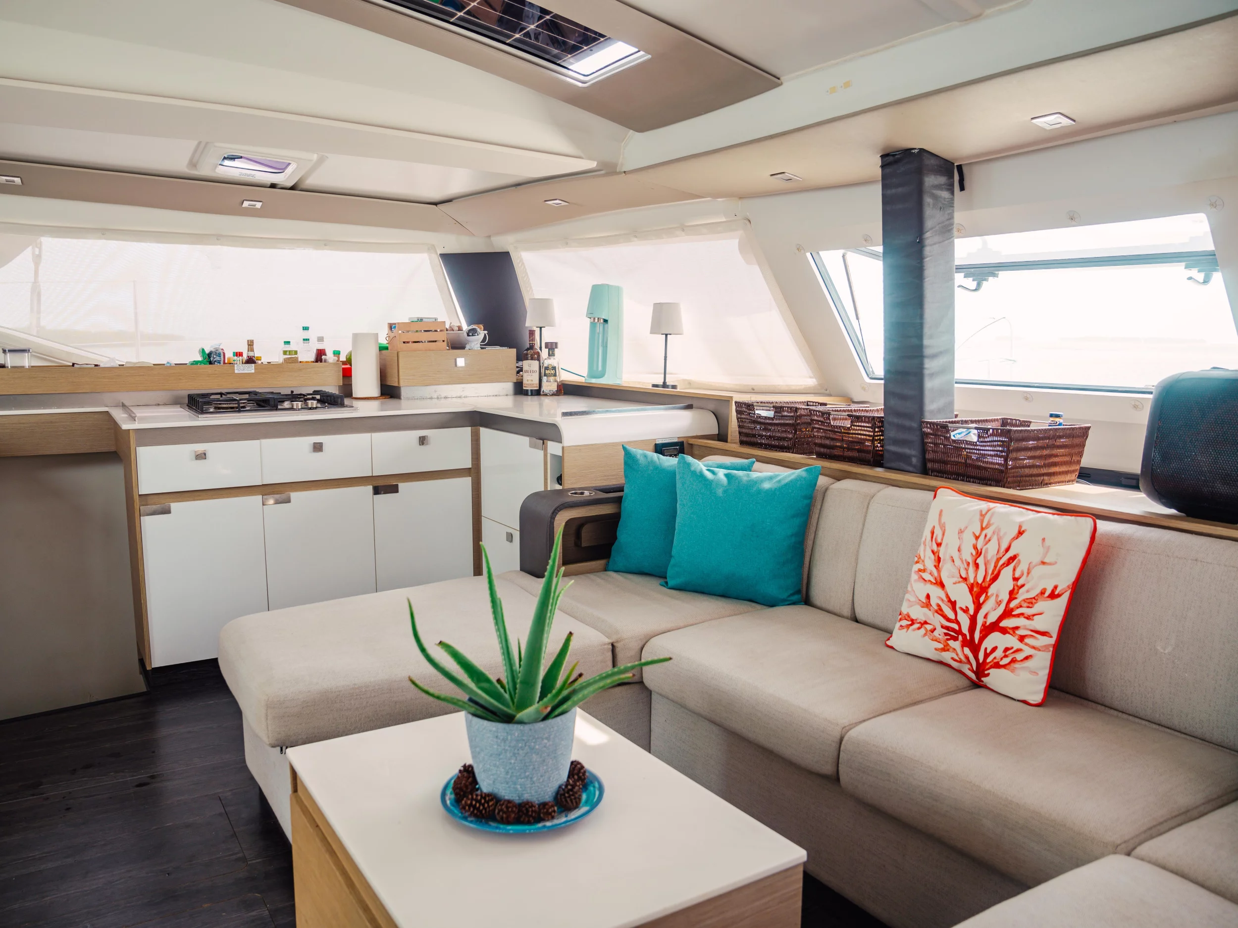 Elba 45 (Batamaran) Interior image - 40