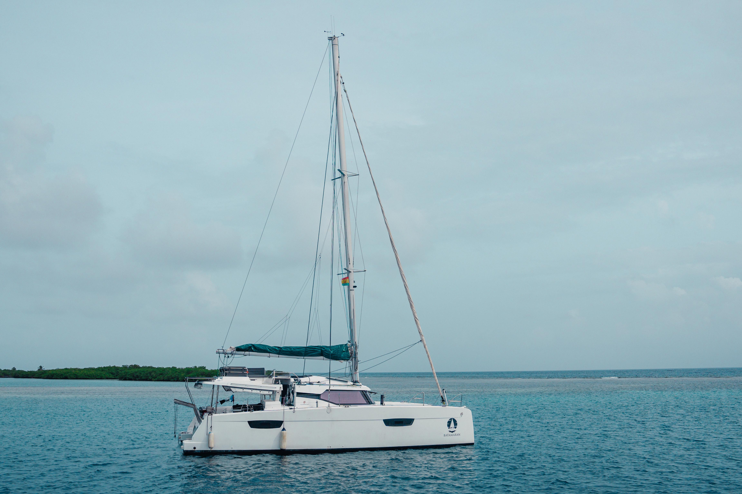 Photo #5 - Elba 45 (Batamaran) in San Blas - 63670