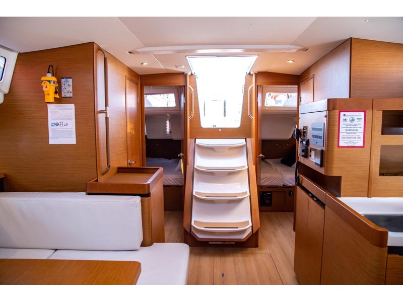 Photo #9 - Sun Odyssey 490 4 cabins (CONTIGO) in Lavrion - 18754