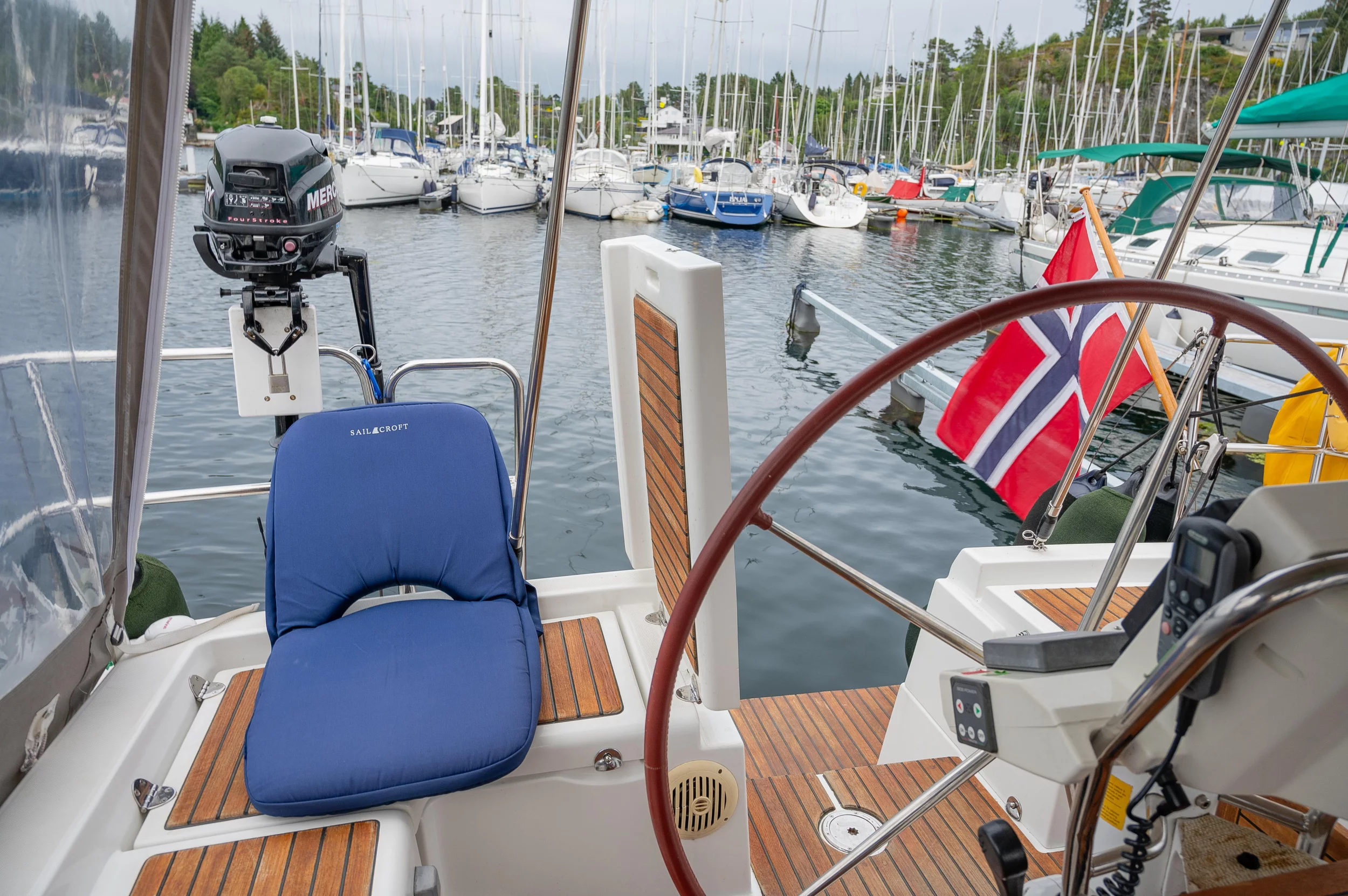 Beneteau Oceanis 37 (Serenade)  - 31