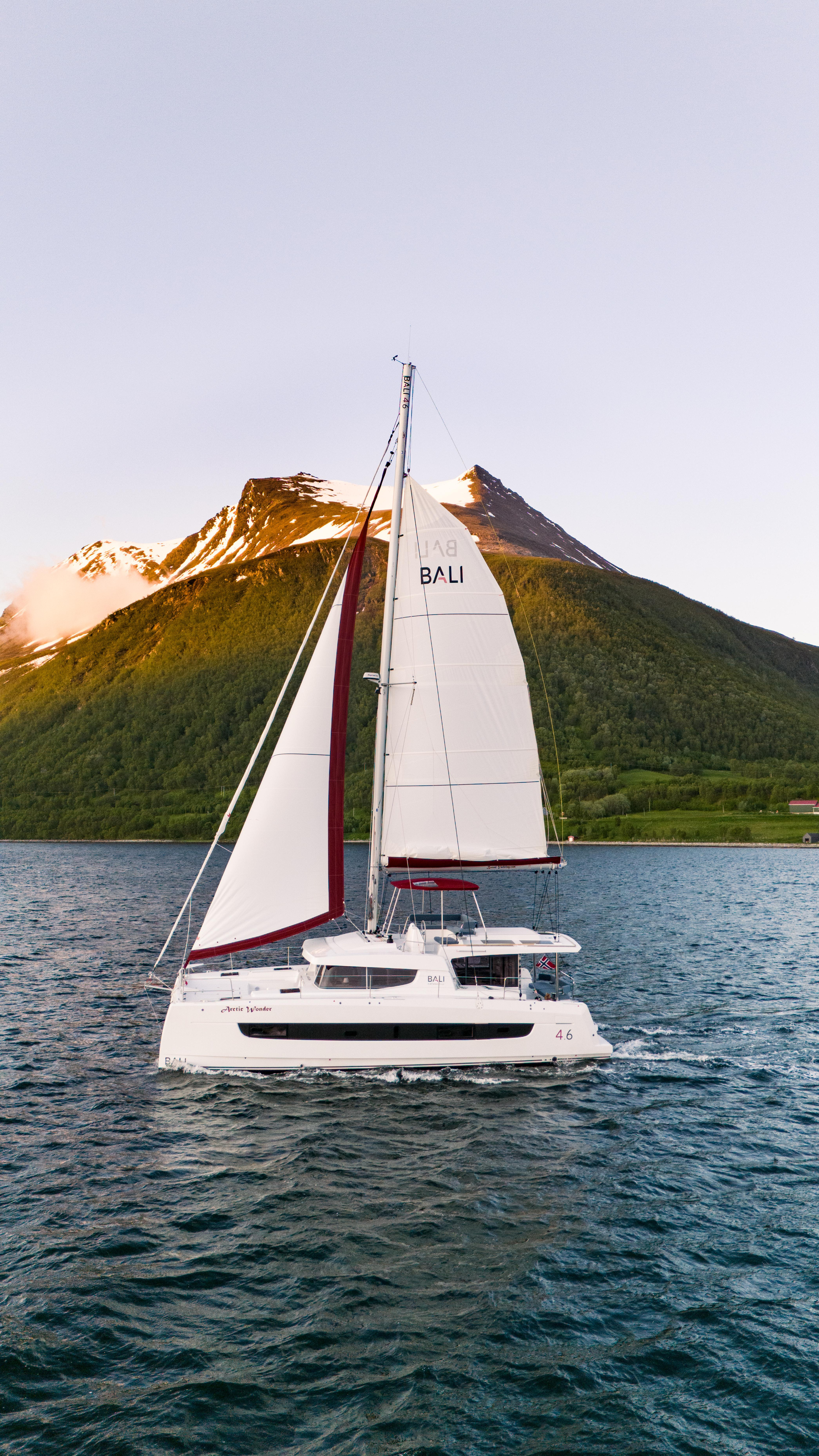 Photo #17 - Bali 4.6 (Arctic Wonder) in Tromso - 23236