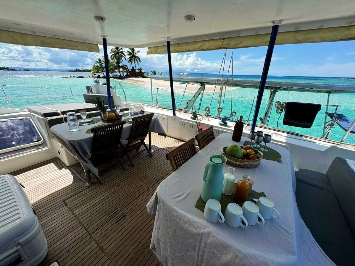Lagoon Switch 570 (Charcot)  - 36
