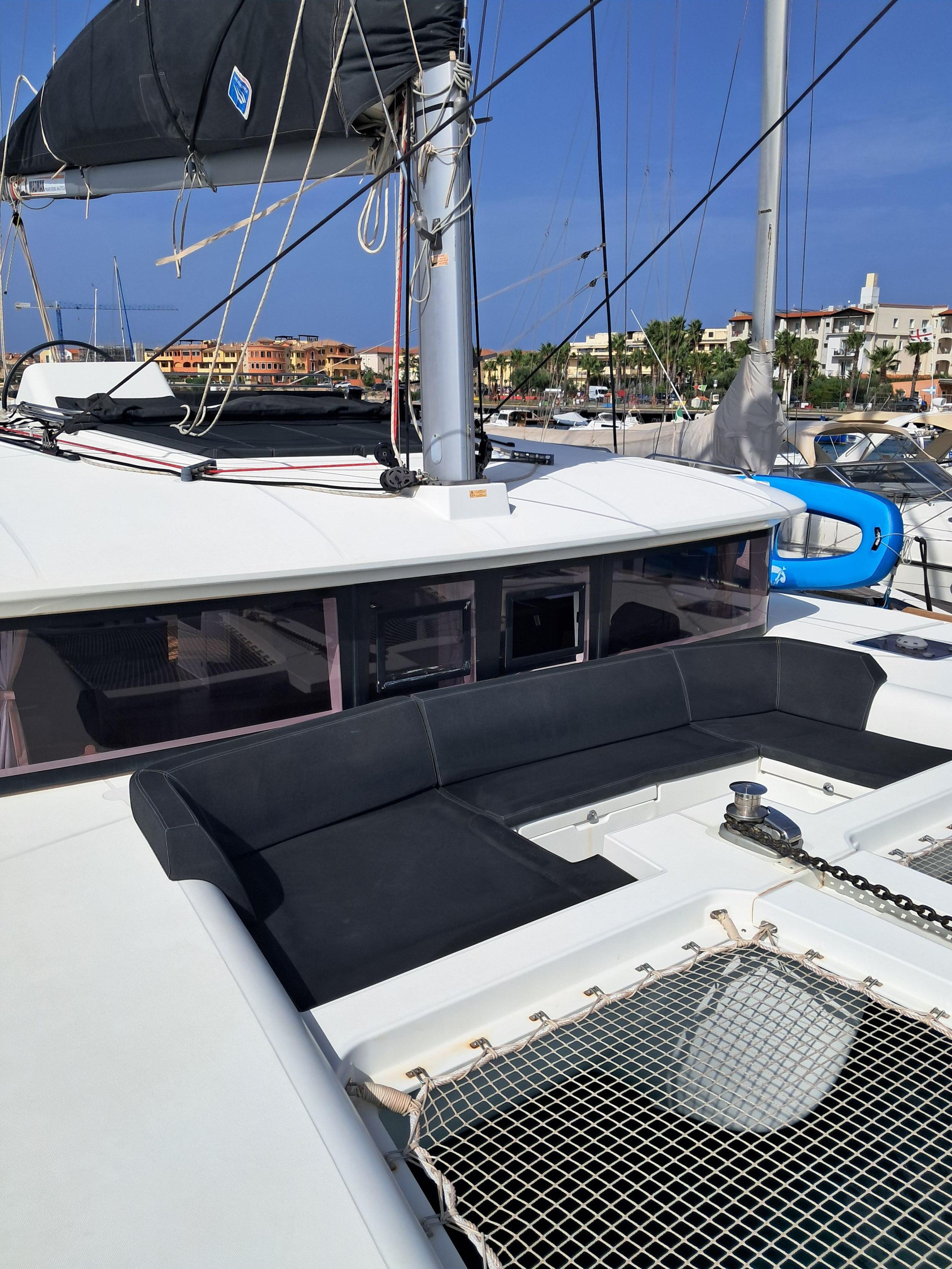 Photo #20 - Lagoon 450 Flybridge (Harael) en Golfo Aranci - 8774