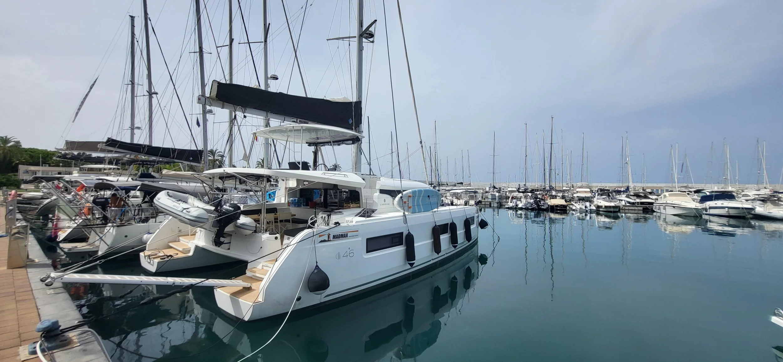 Lagoon 46 (Blue Moon)  - 135