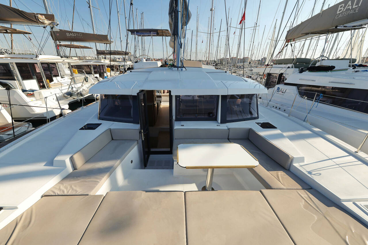 Photo #17 - Bali 4.2 (Sahar) in Capo d'Orlando - 20485
