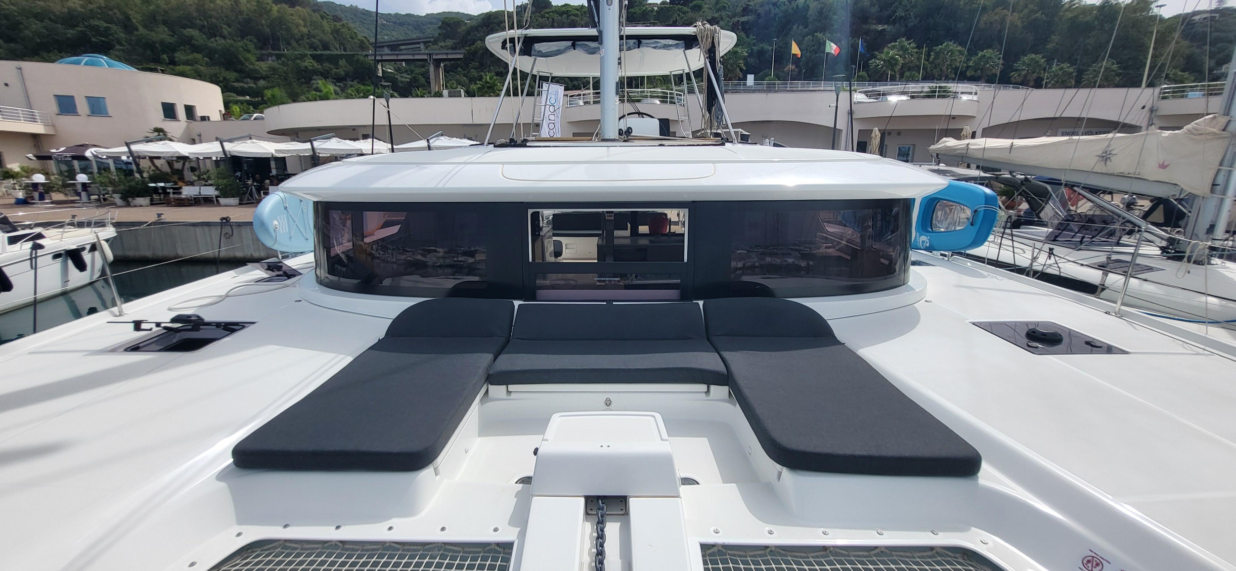Photo #8 - Lagoon 46 (Good Vibes) en Golfo Aranci - 22734