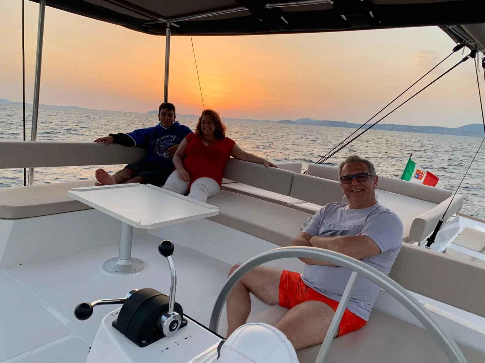 Bali 4.6 (Migaloo)  - 15
