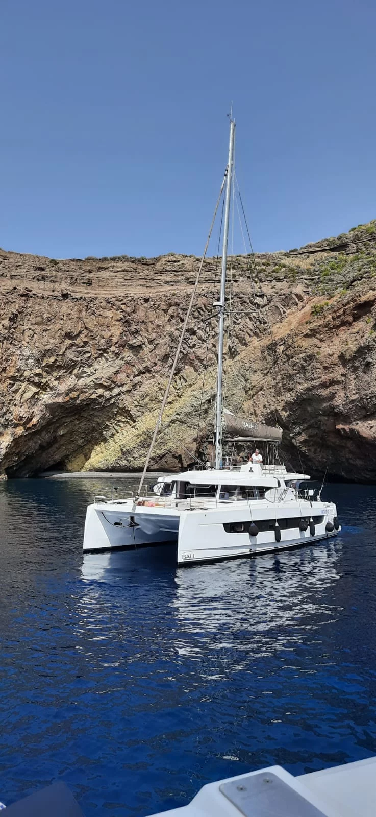 Bali 4.6 (Migaloo)  - 17