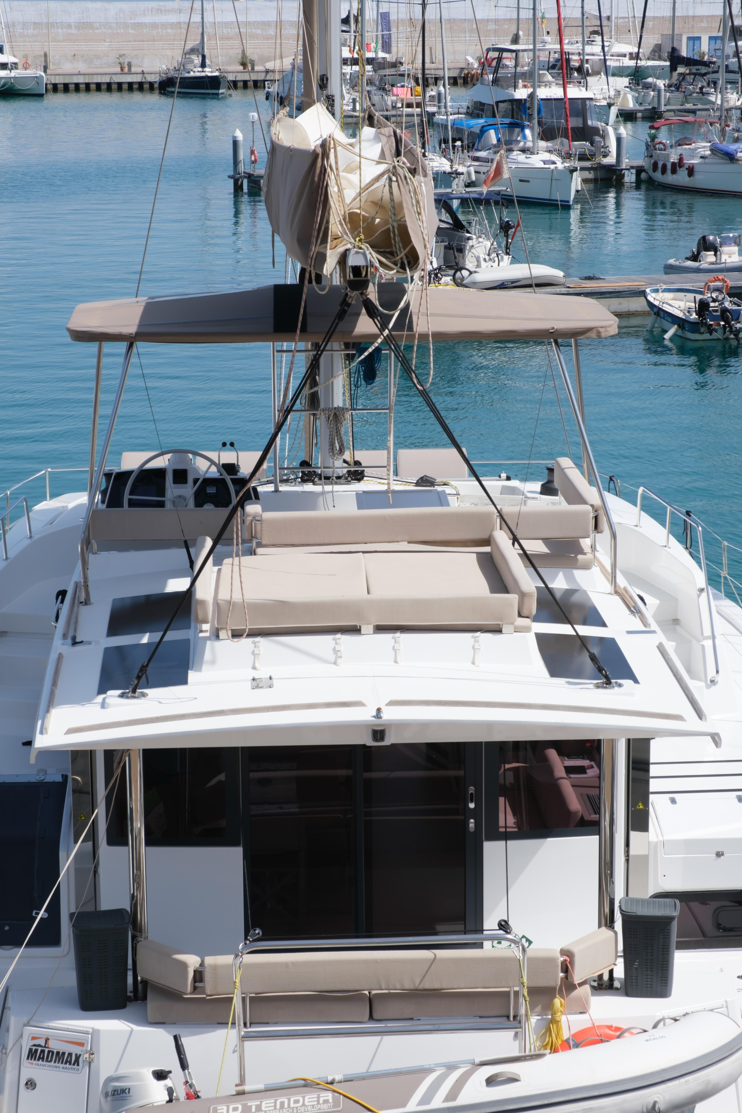 Photo #29 - Bali 4.6 (Migaloo) in Capo d'Orlando - 15212