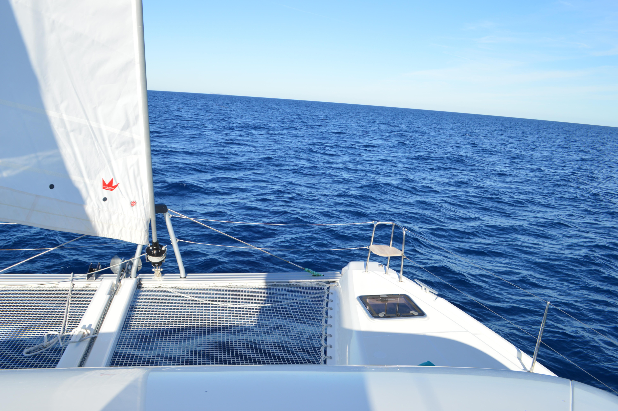 Photo #23 - Lagoon 42 (Odissea) in Simpson Bay - 63674