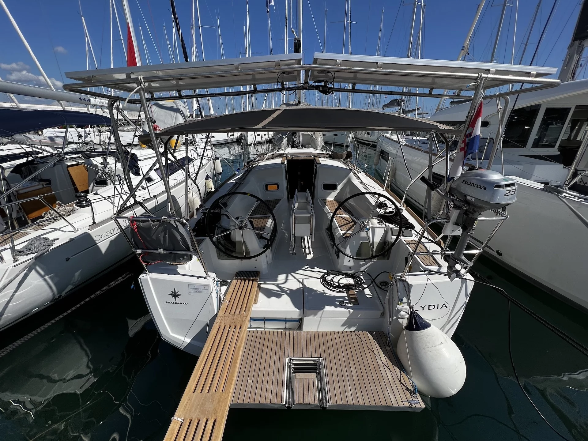 Sun Odyssey 349 (Lydia)  - 12