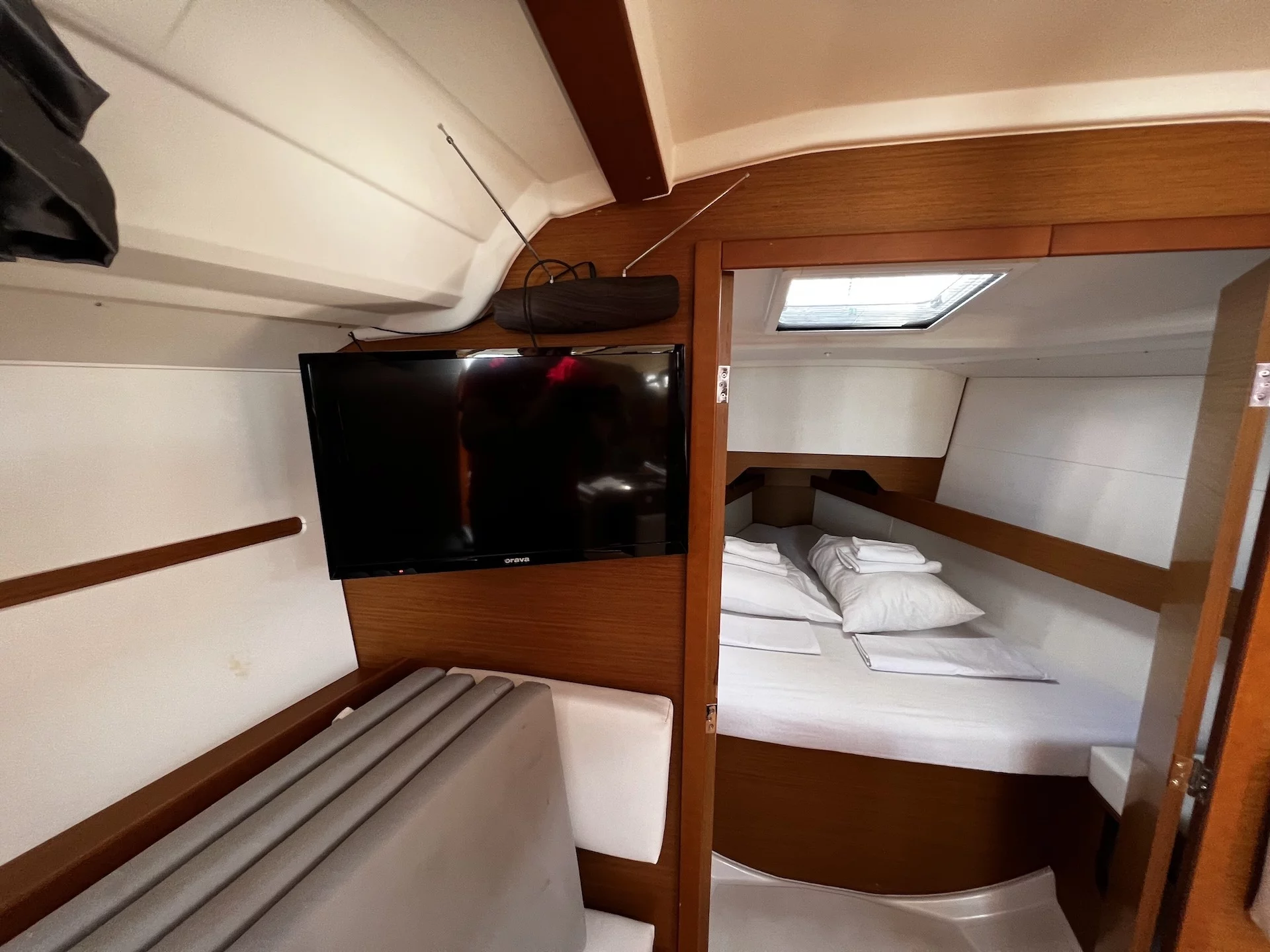 Sun Odyssey 349 (Lydia)  - 4
