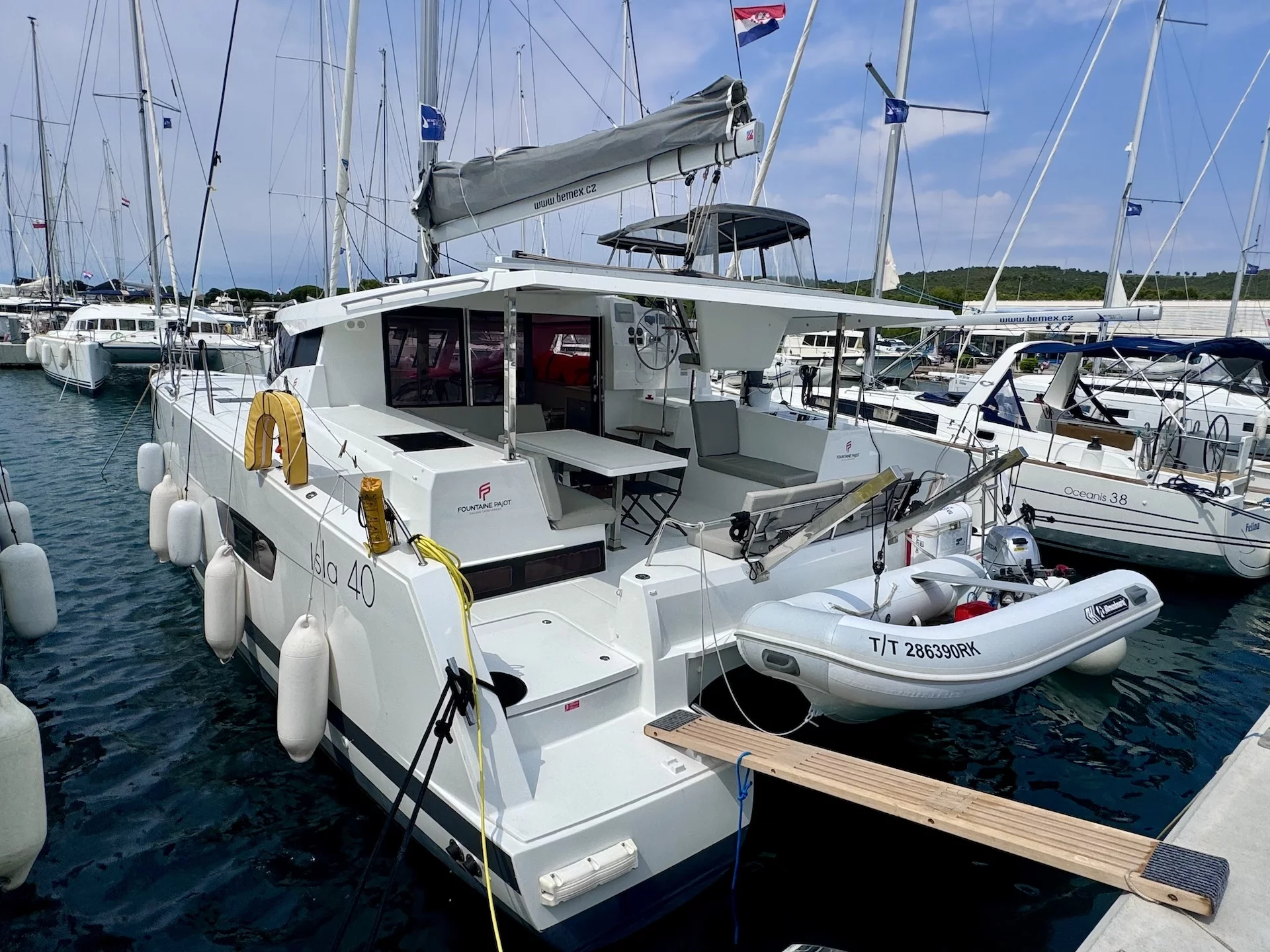 Isla 40 (Bonita)  - 31