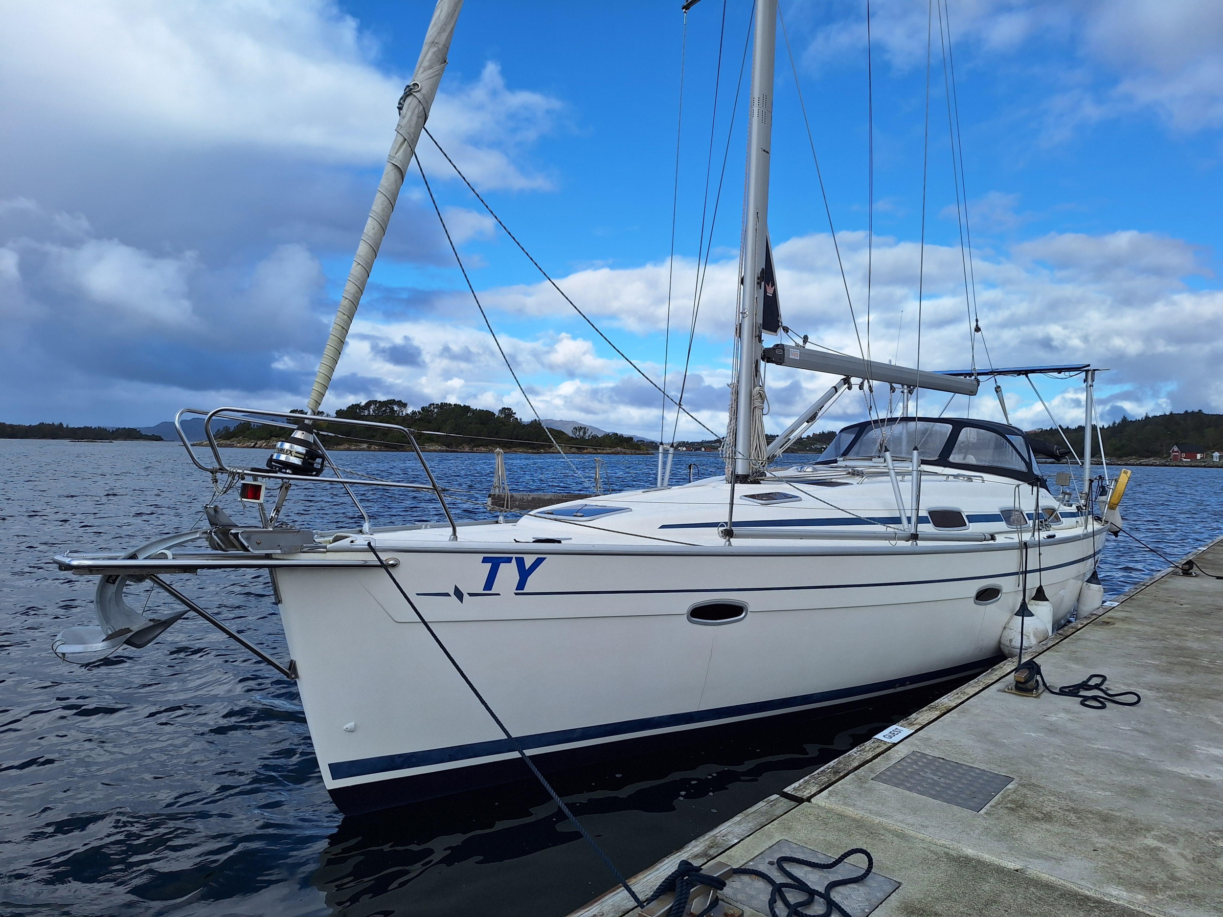 Photo #6 - Bavaria 39 Cruiser (TY) in Bergen - 63314