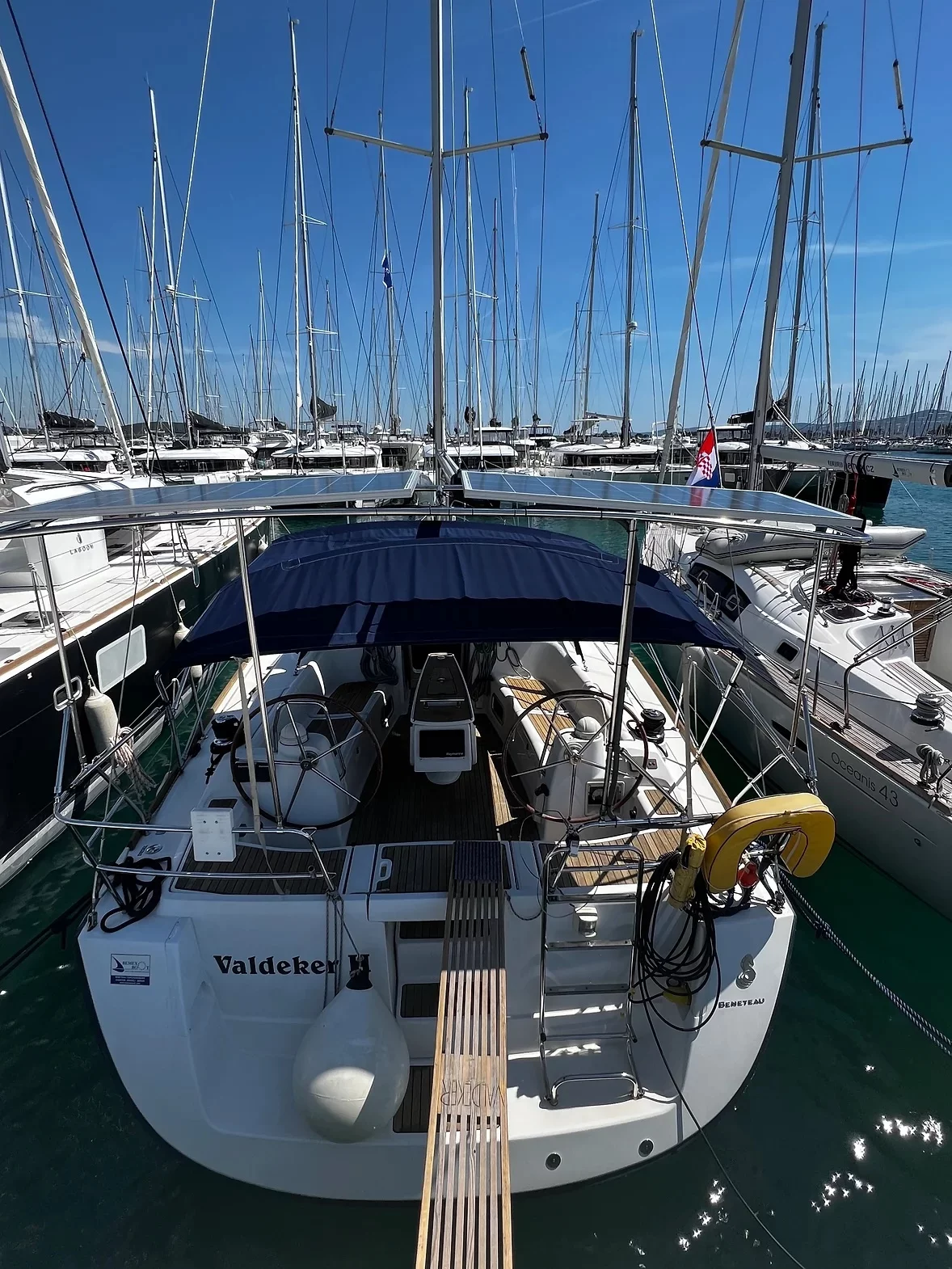 Oceanis 43 (Valdeker II)  - 5