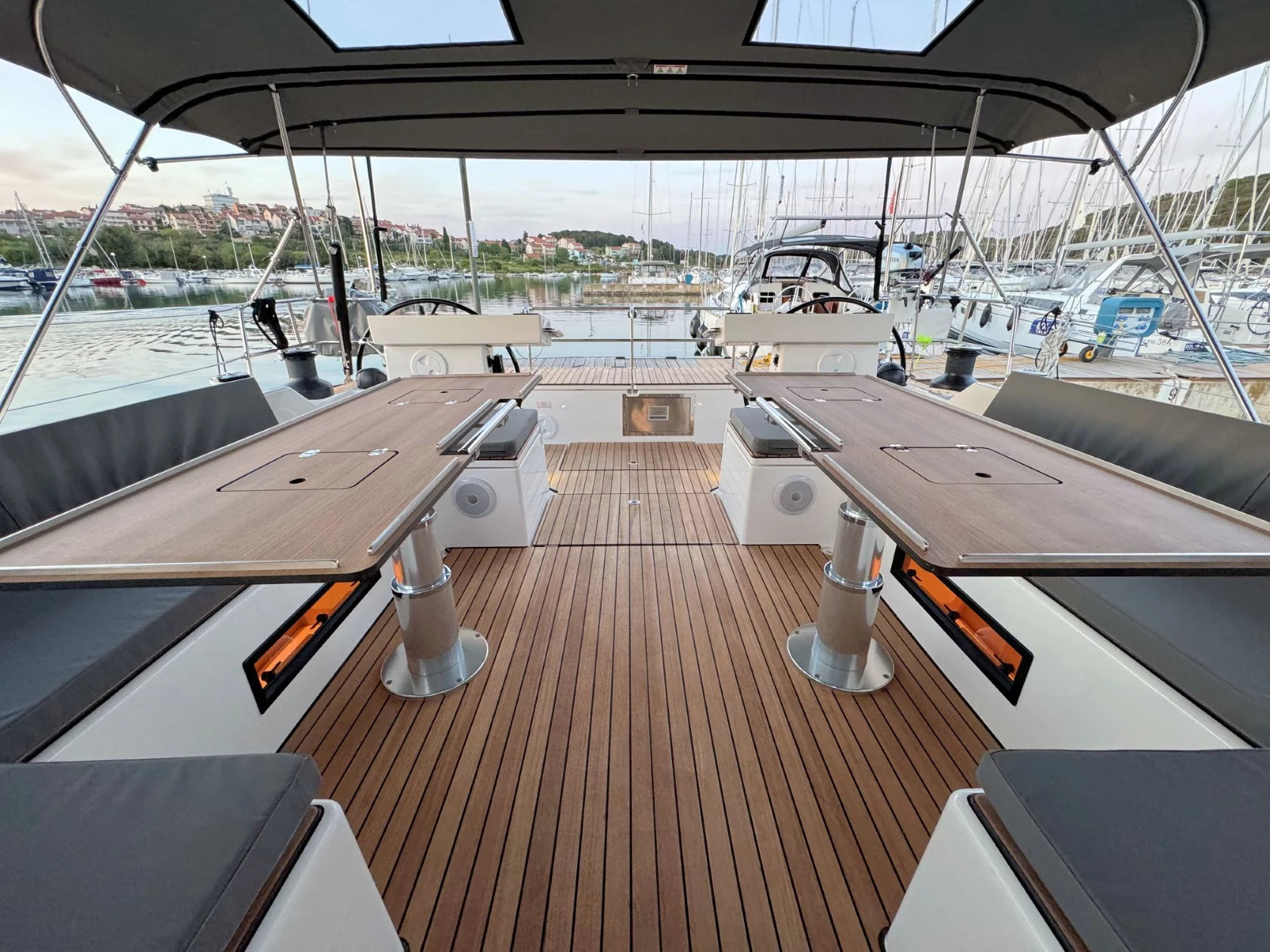 Bavaria C57 Style (Mina)  - 27