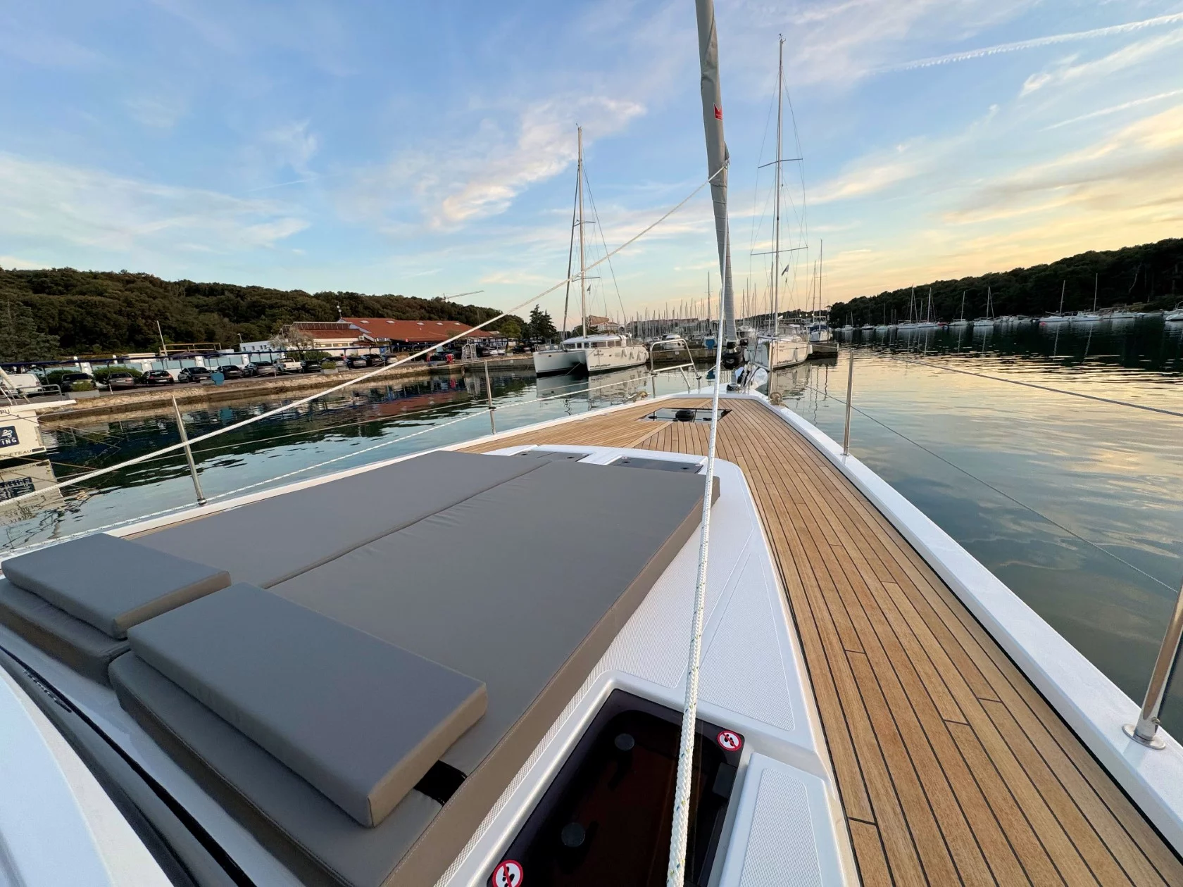 Bavaria C57 Style (Mina)  - 48
