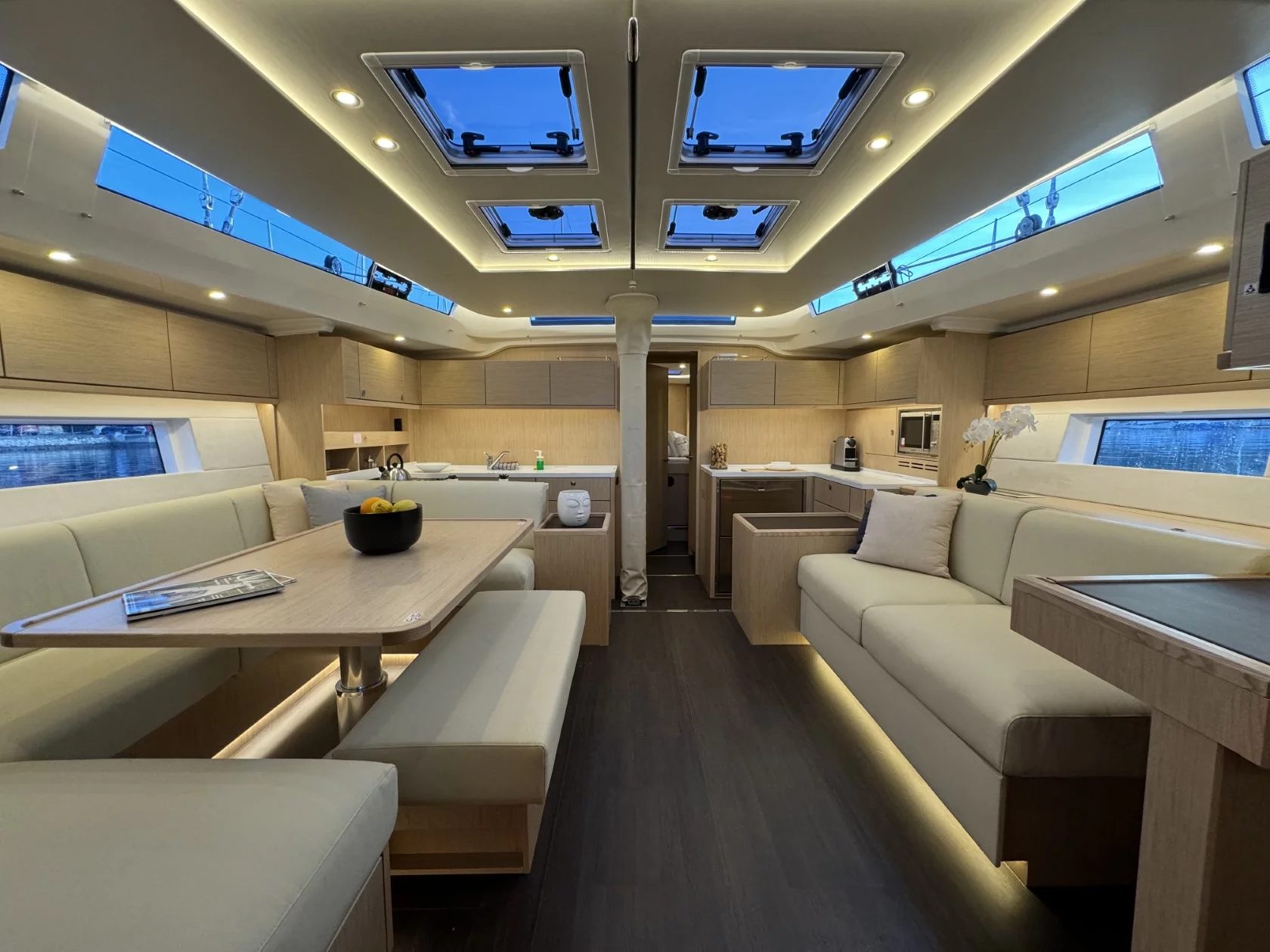 Bavaria C57 Style (Mina)  - 1