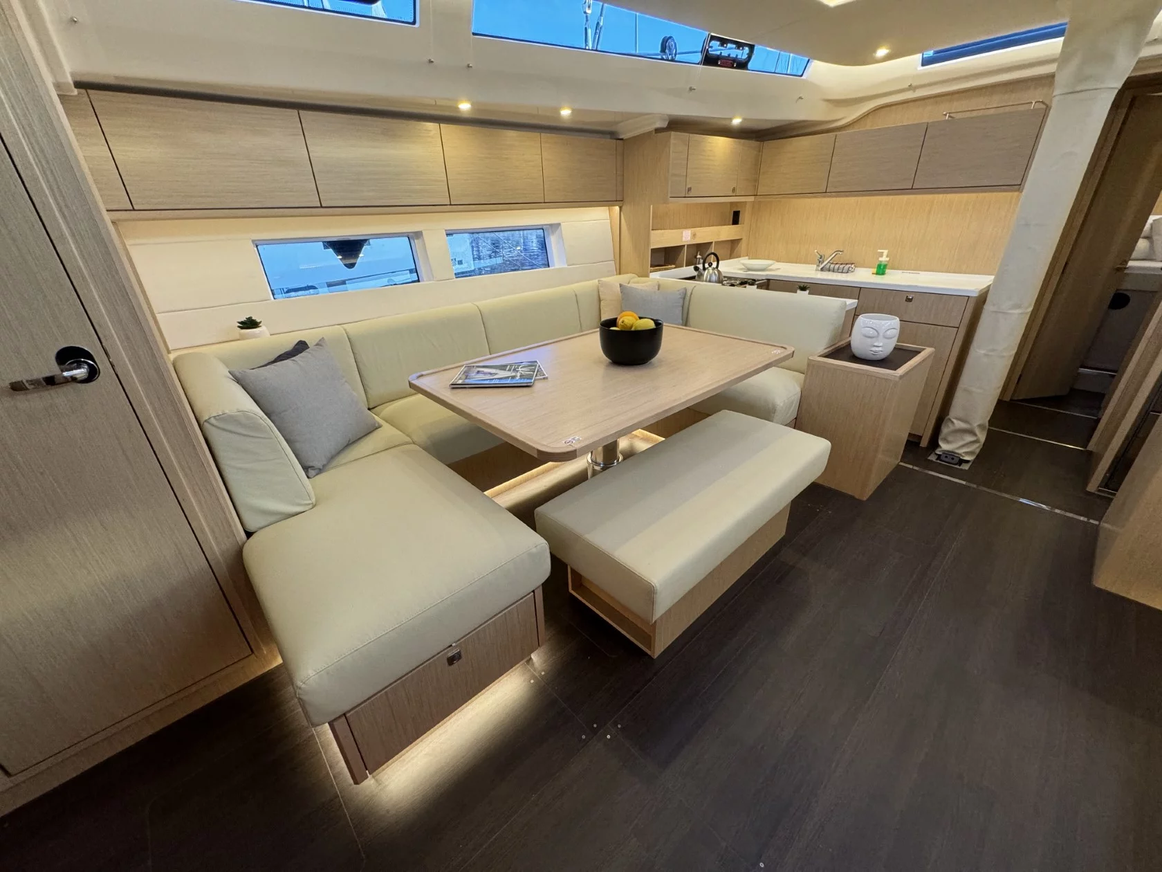 Bavaria C57 Style (Mina)  - 51