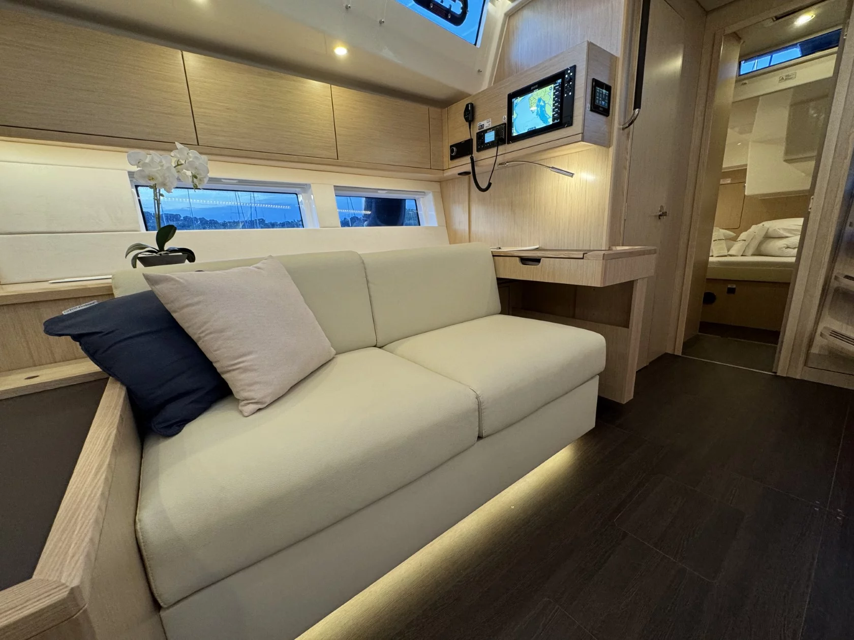 Bavaria C57 Style (Mina)  - 9