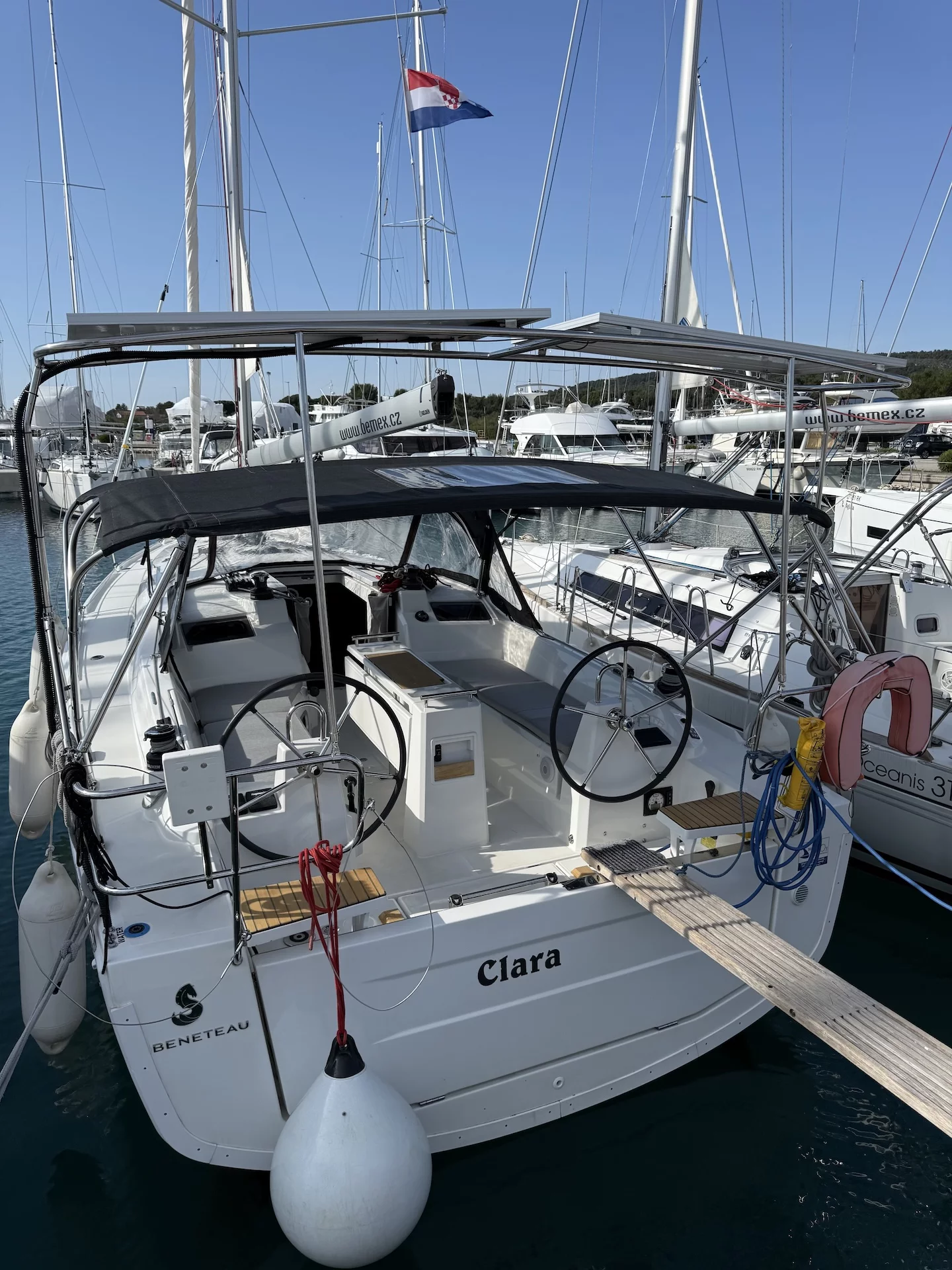Oceanis 34.1 (Clara)  - 8