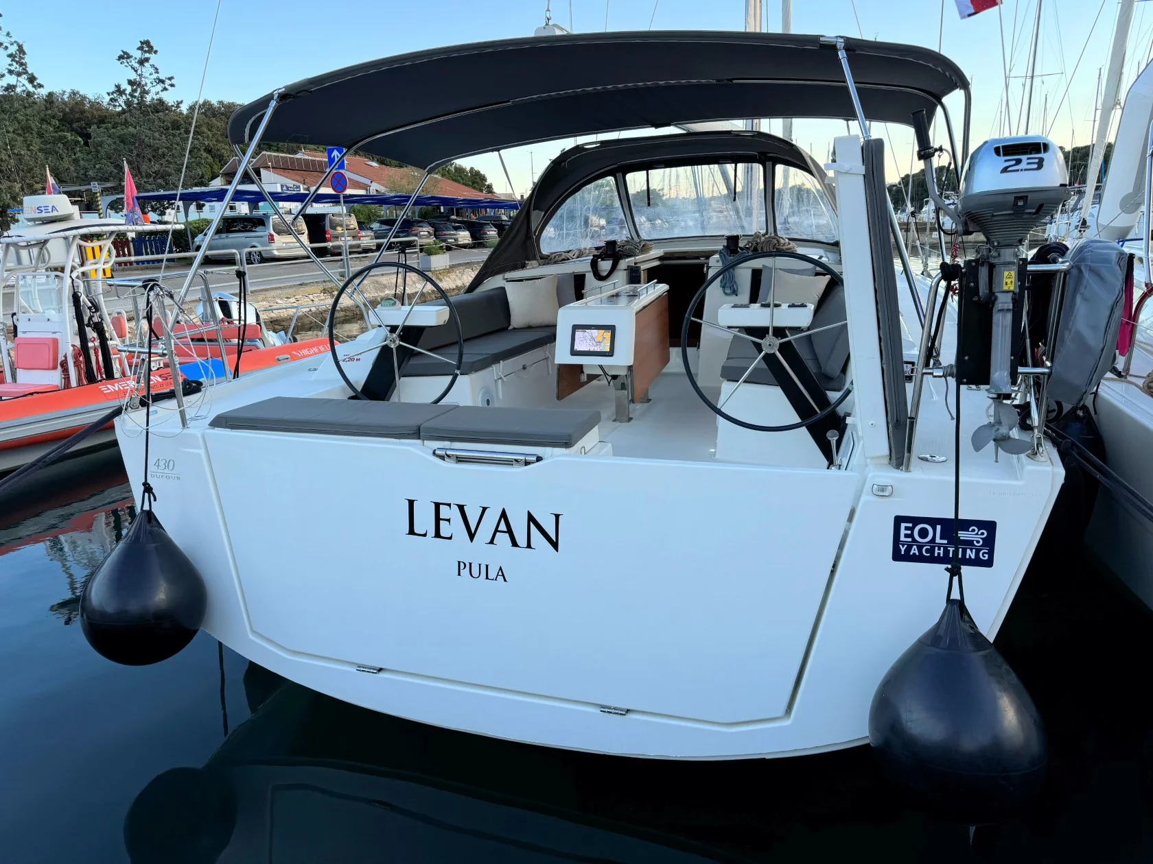 Dufour 430 Grand Large (Levan)  - 12