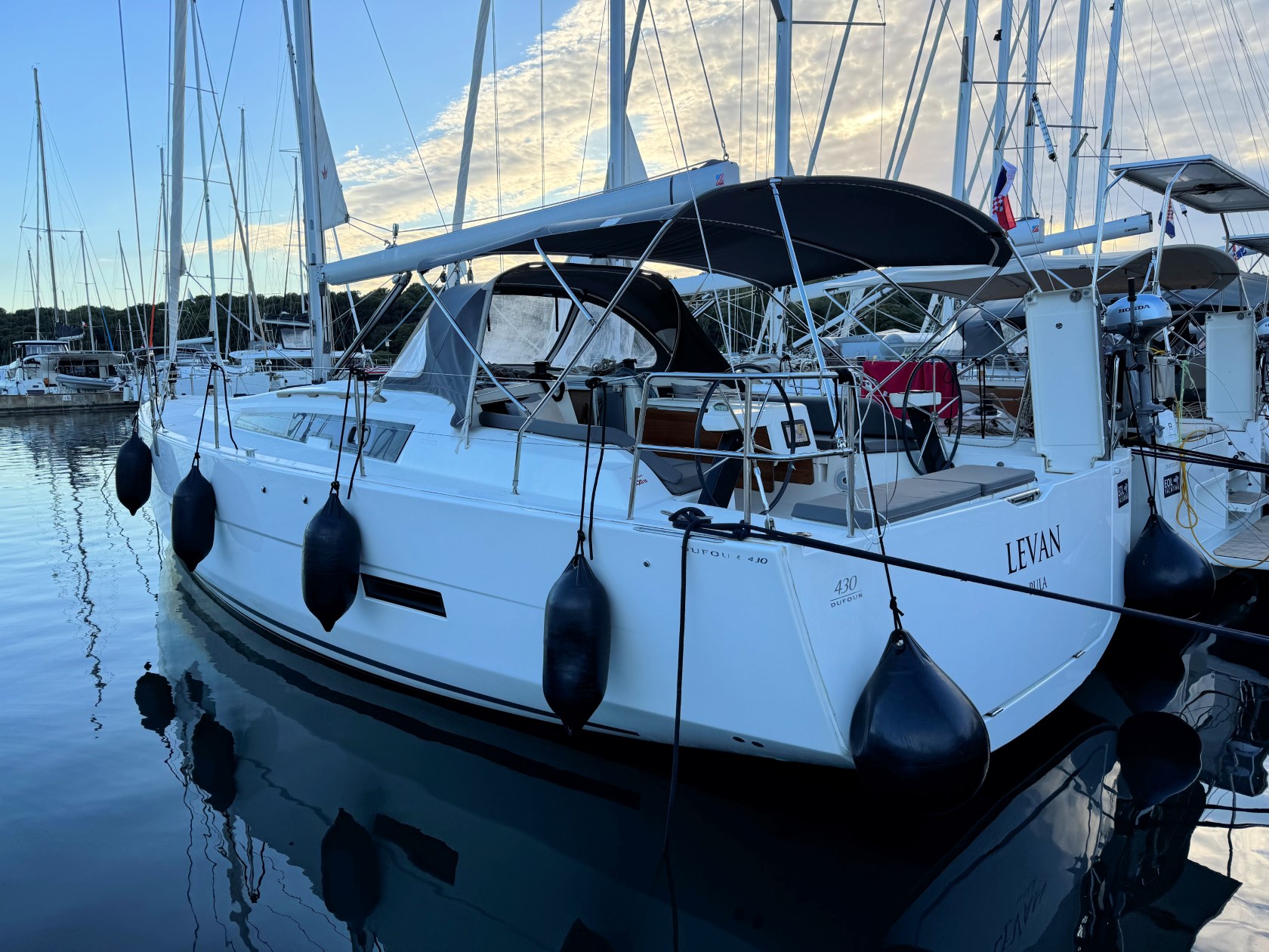 Photo #29 - Dufour 430 Grand Large (Levan) in Pula - 23115