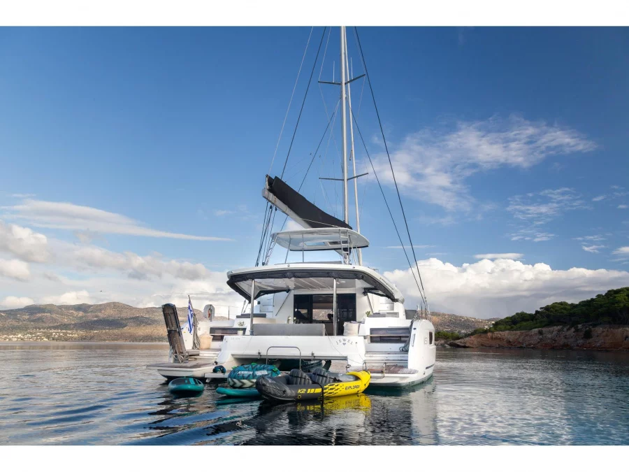 Lagoon 51 (JEWEL (Charter rate includes VAT, Skipper Fee, Generator, Air-condition, Watermaker, Icemaker, Dishw) Main image - 0