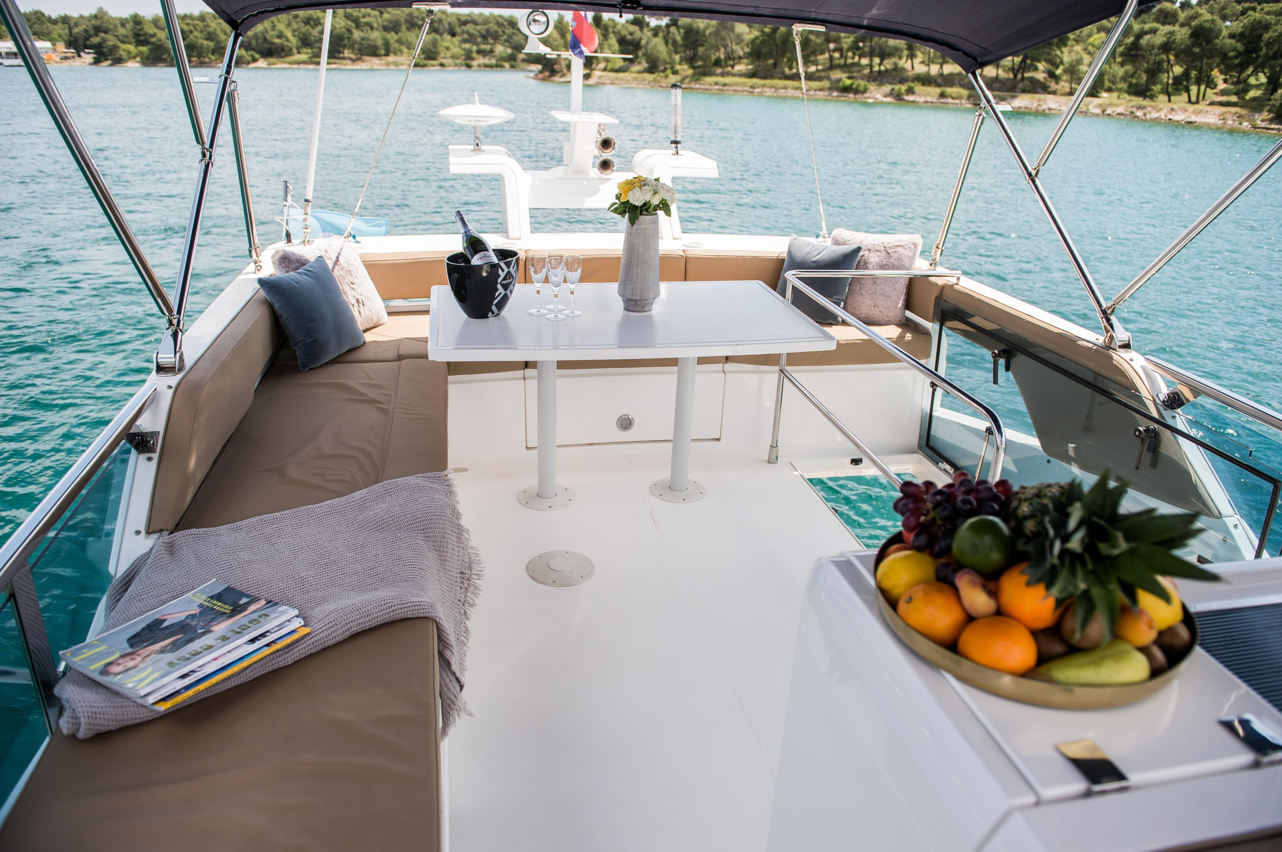 Photo #12 - Fairline Squadron 42 (Solitaire) in Sibenik - 9577