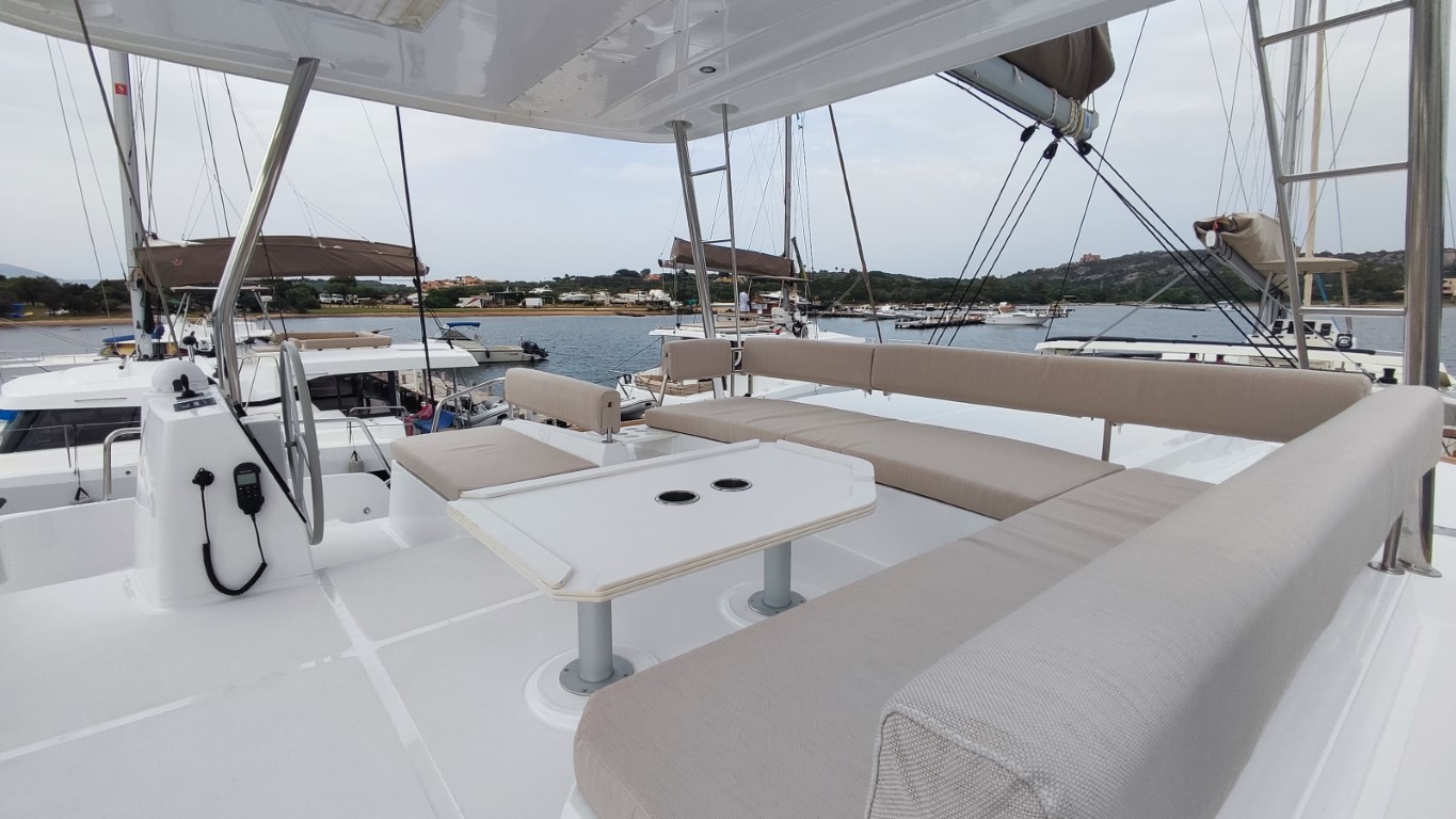 Photo #13 - Bali 4.8 (Physeter) in Porto Rotondo - 23858
