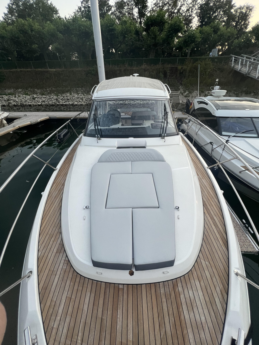Photo #13 - Bavaria Sport 330 HT (SUNSET) en Trogir - 21740