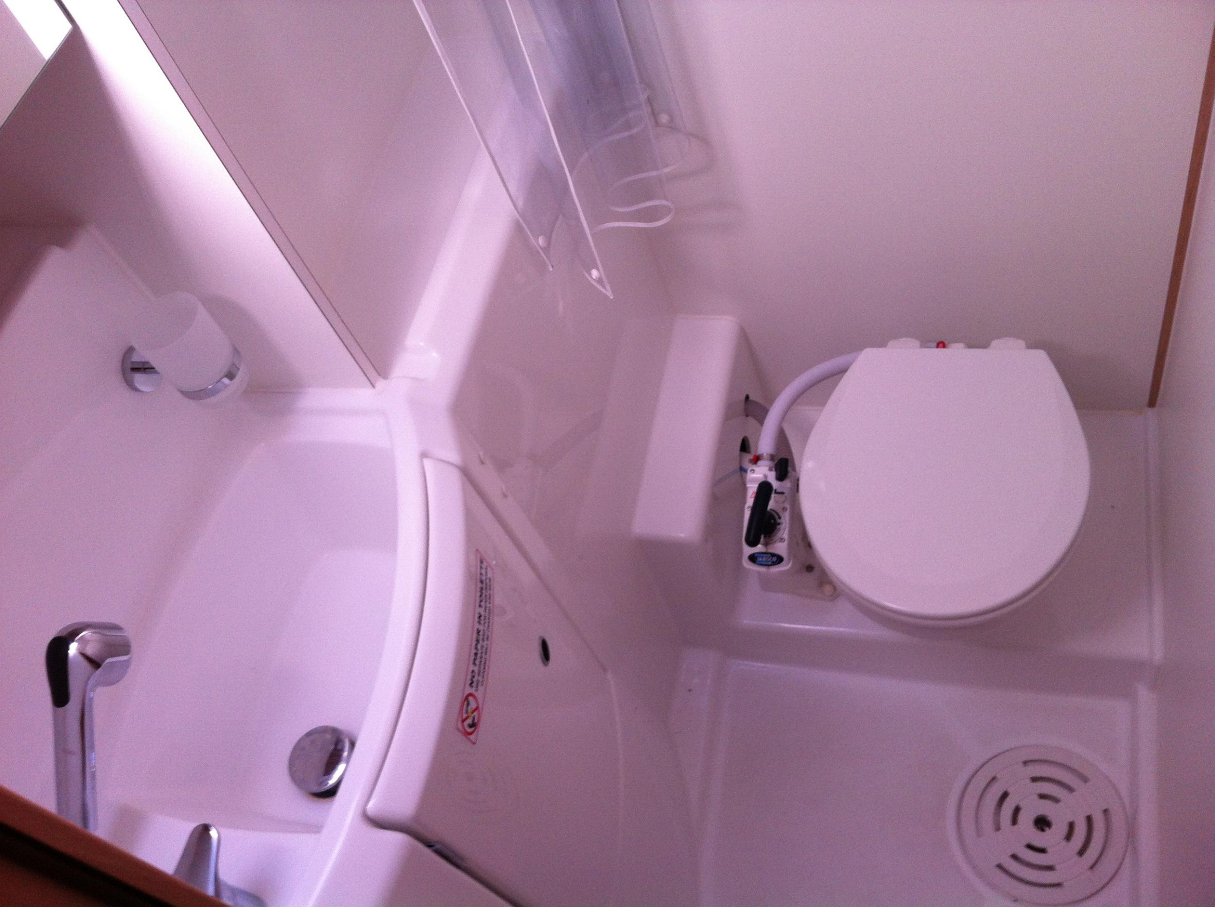 Photo #30 - Lagoon 400 S2 (Evelina) en Krk - 17208