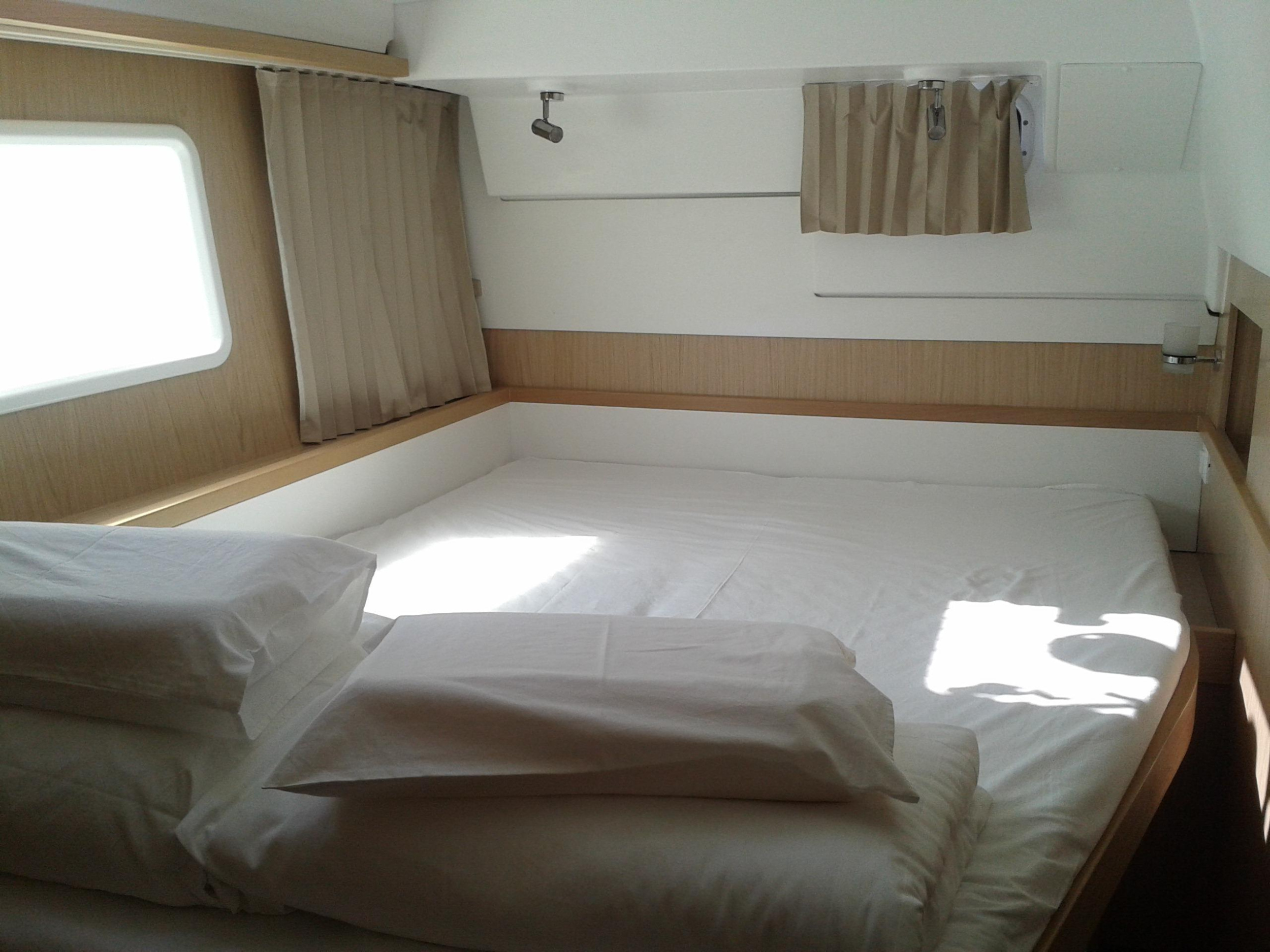 Photo #9 - Lagoon 400 S2 (Evelina) en Krk - 17208