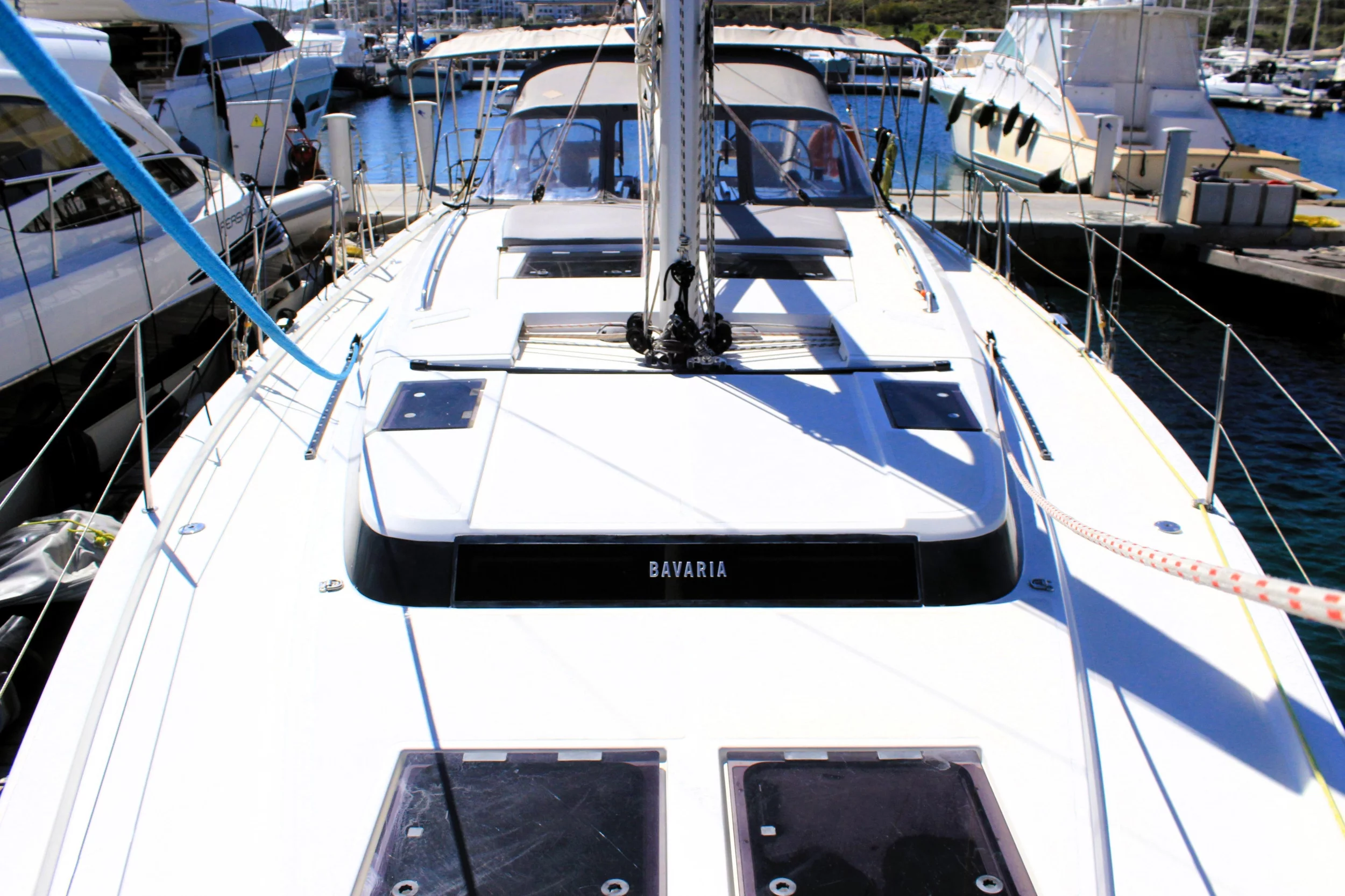 Bavaria C45 Style (Amaryllis)  - 22