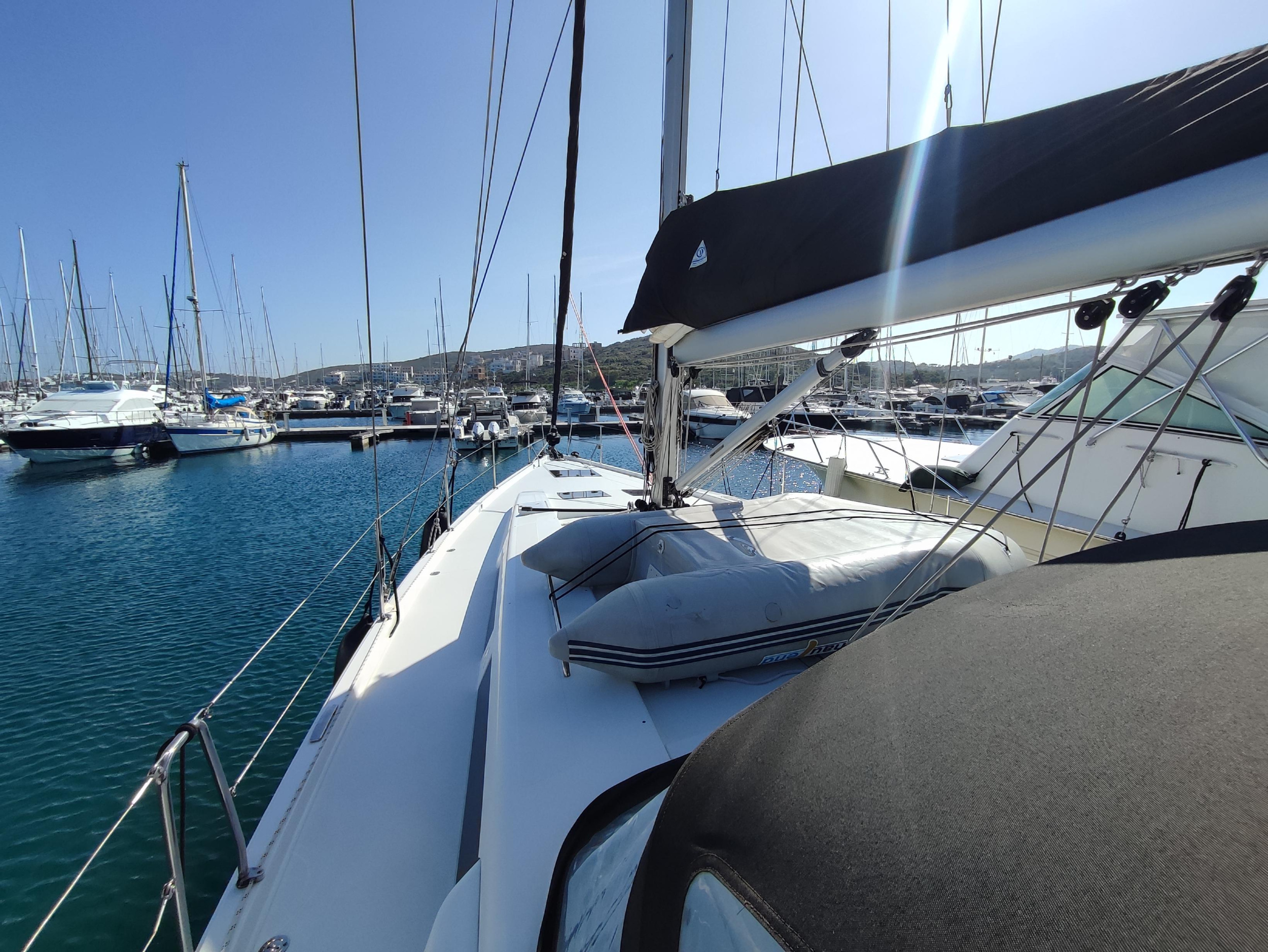 Photo #21 - Hanse 508 (Andromeda) in Lavrion - 12679