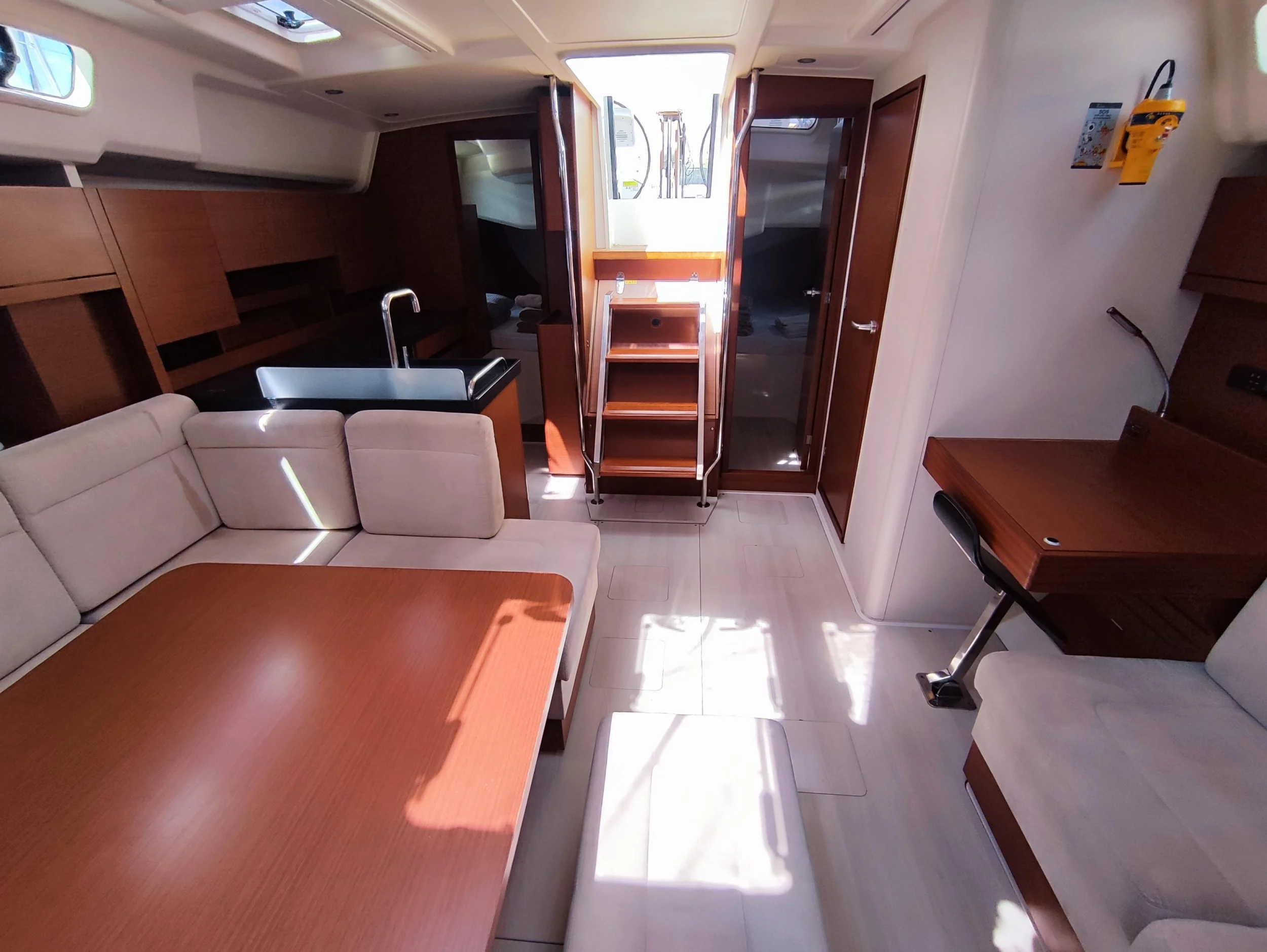 Hanse 458 (Astrea)  - 18