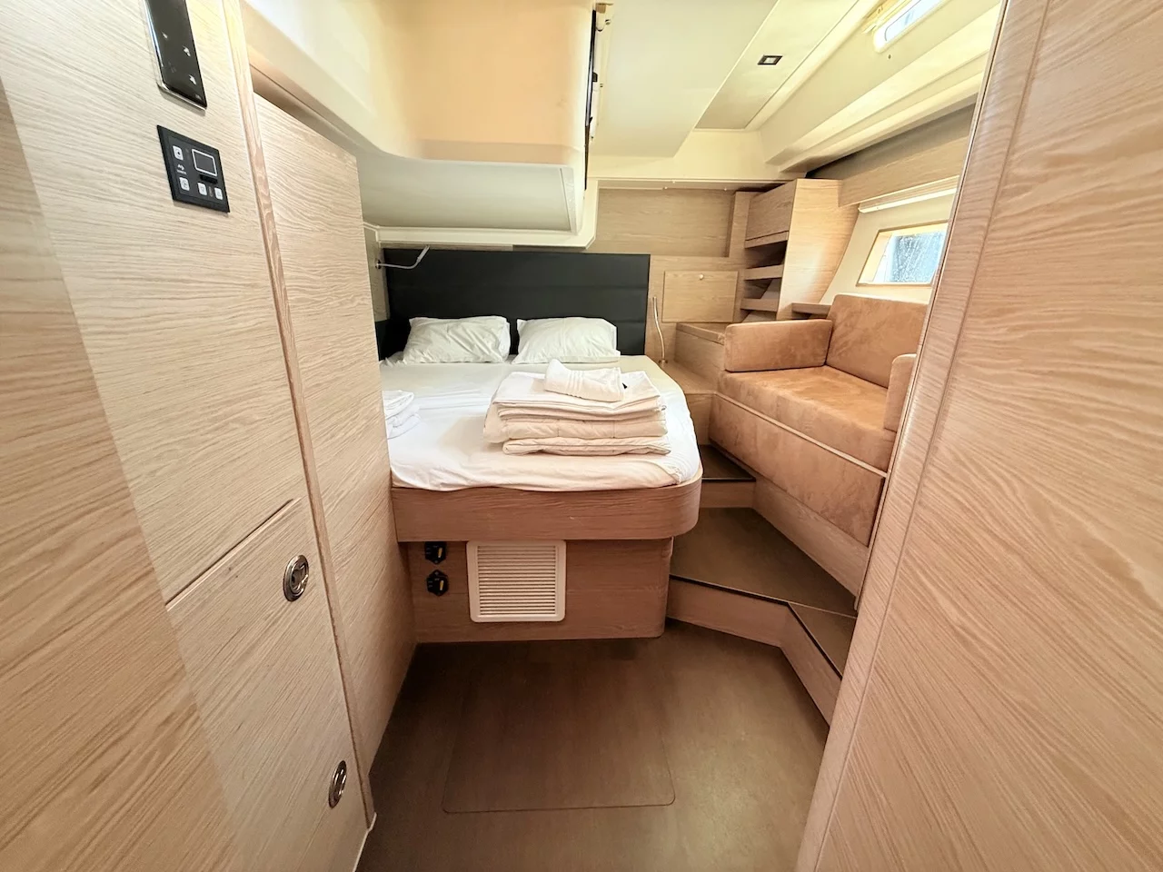 Hanse 548 (Supernova II)  - 3