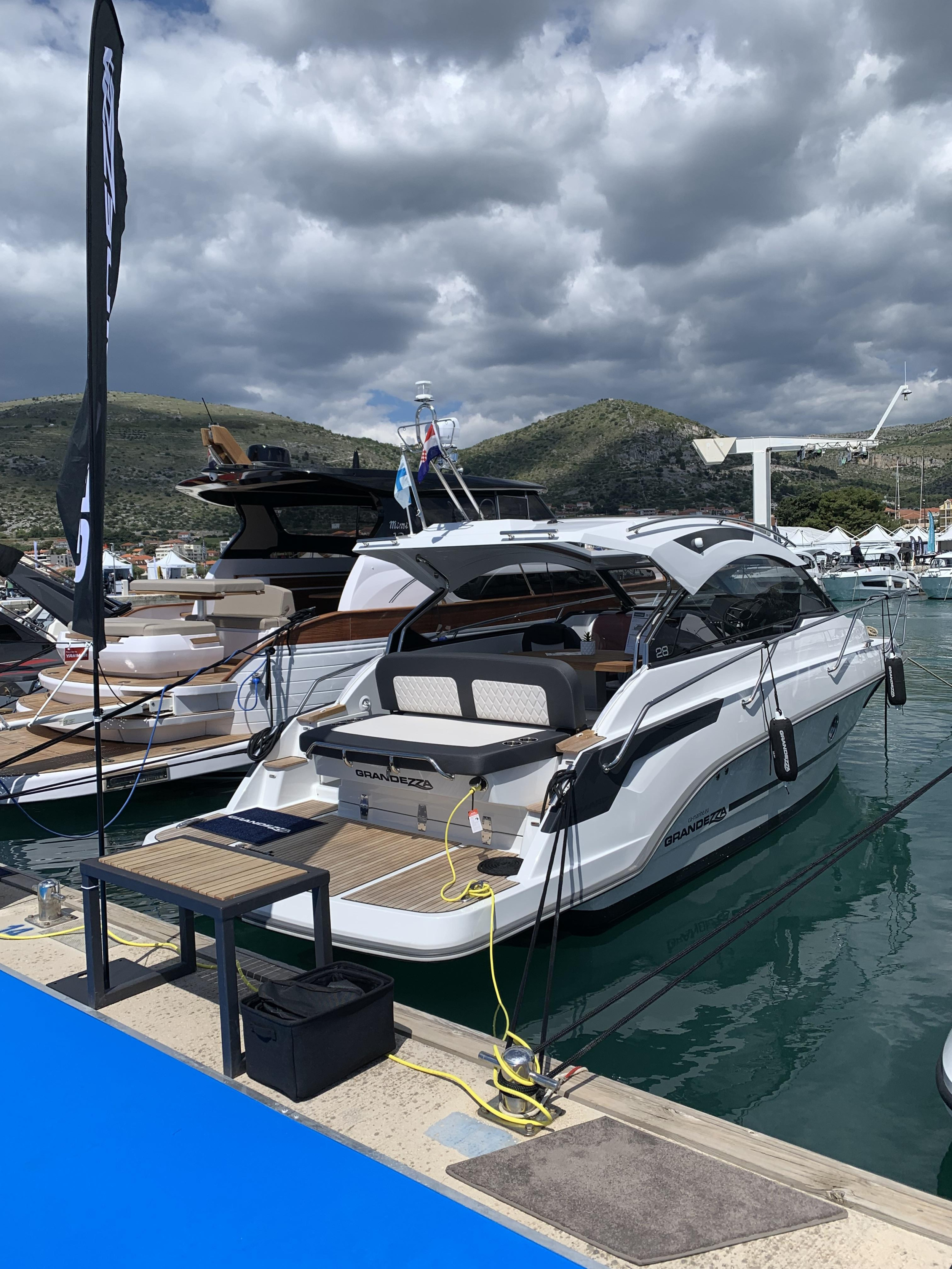 Photo #25 - Grandezza 28 OC (J&LO) in Trogir - 21921