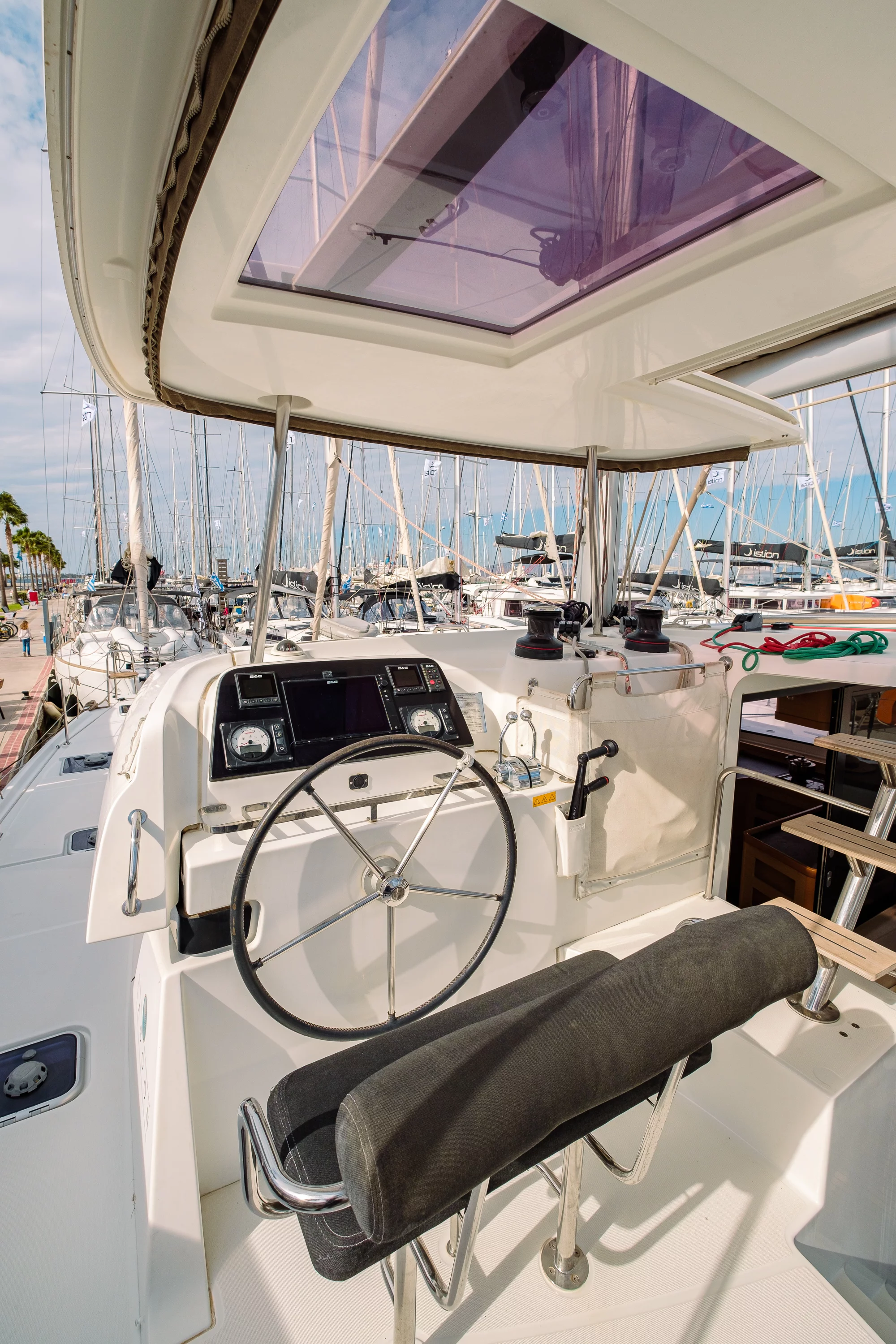 Lagoon 42 & GEN (Plous)  - 12