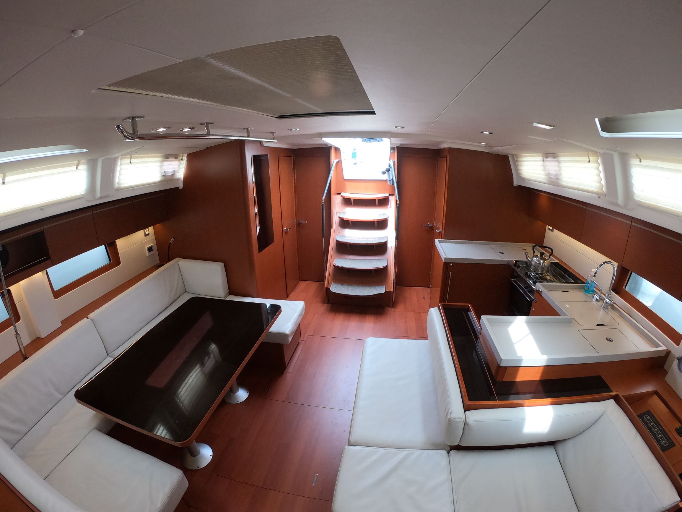 Photo #12 - Oceanis 51.1 (Famiglia) in Athen - 24604