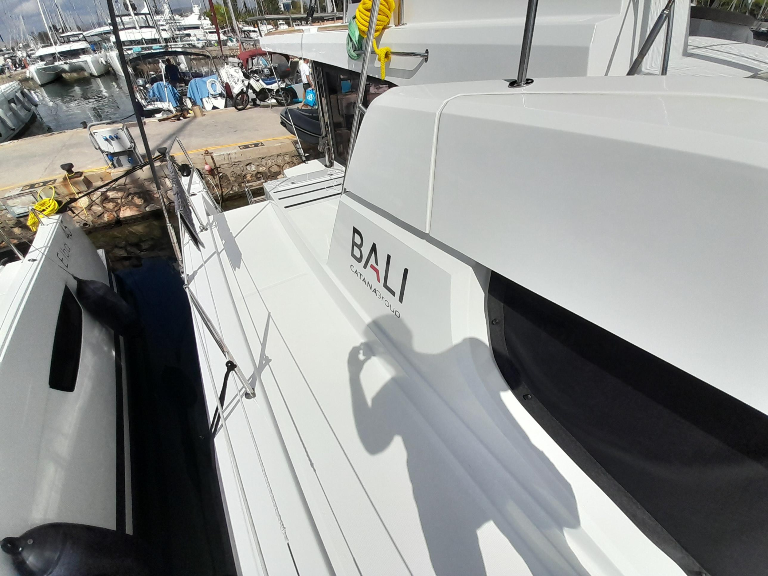Photo #5 - Bali 4.6 (Atlantis) en Athènes - 19565