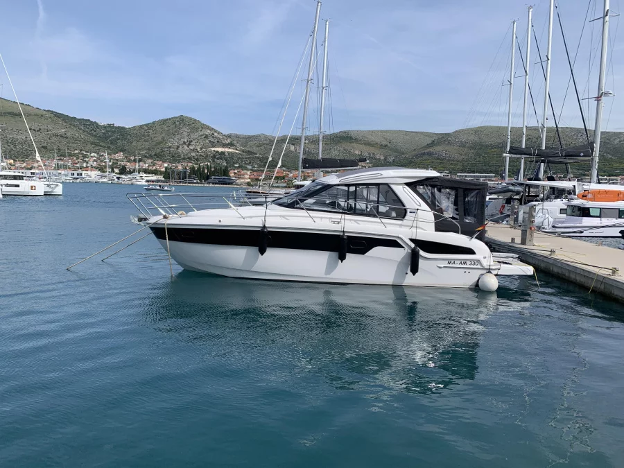 Bavaria Sport 330 HT (SUNSET)  - 16