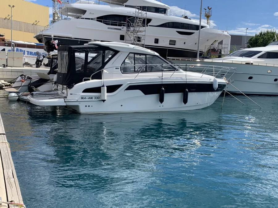 Bavaria Sport 330 HT (SUNSET)  - 8
