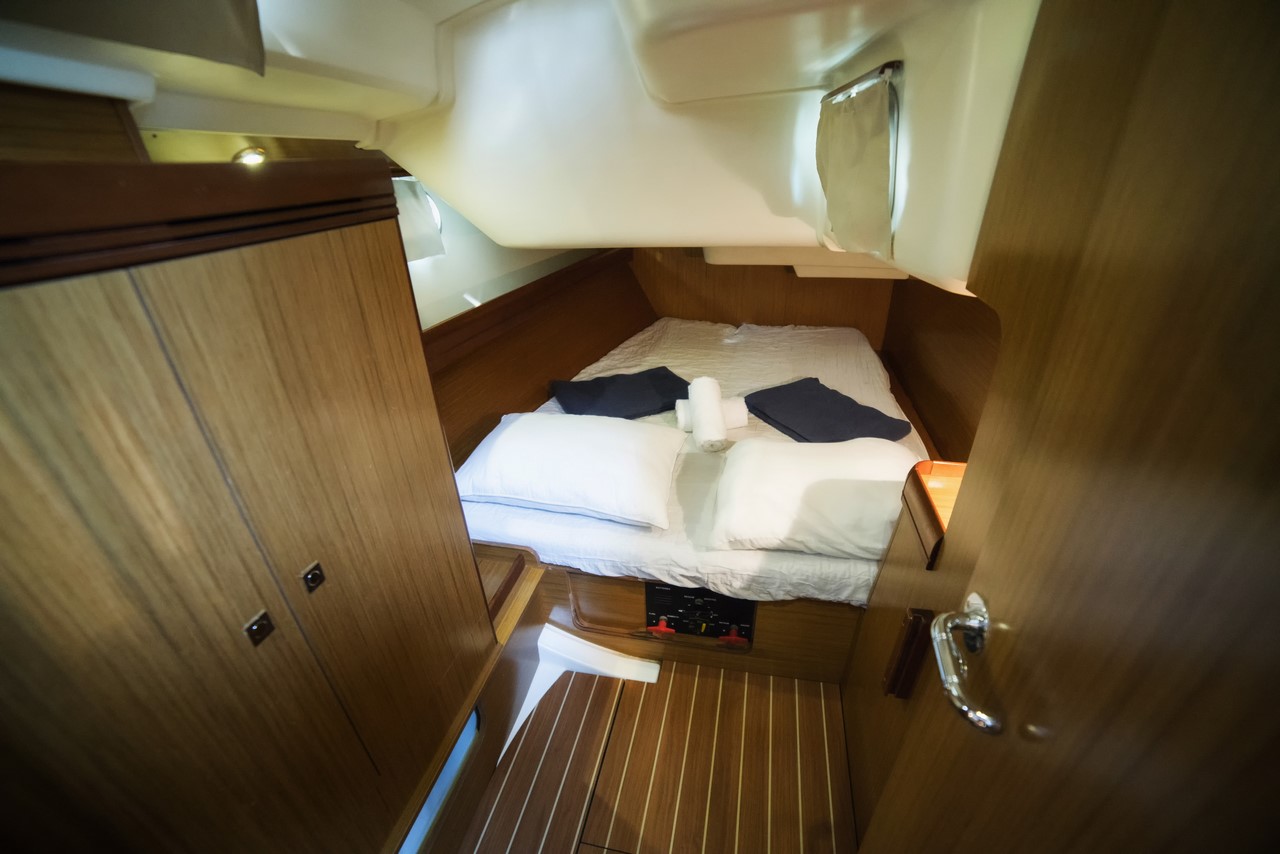 Photo #8 - Sun Odyssey 42 i (Triton) en Volos - 24652