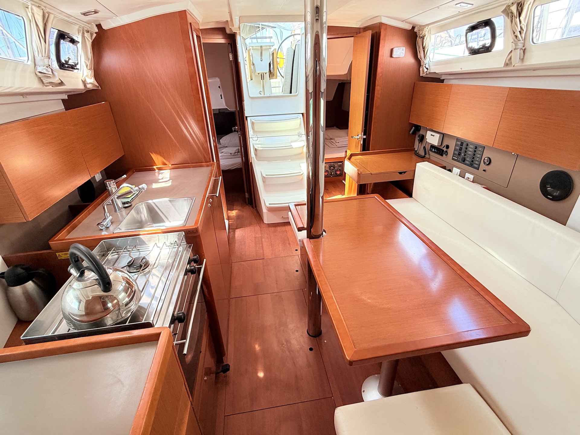 Photo #5 - Oceanis 35 (Vendy) in Sukosan - 3992