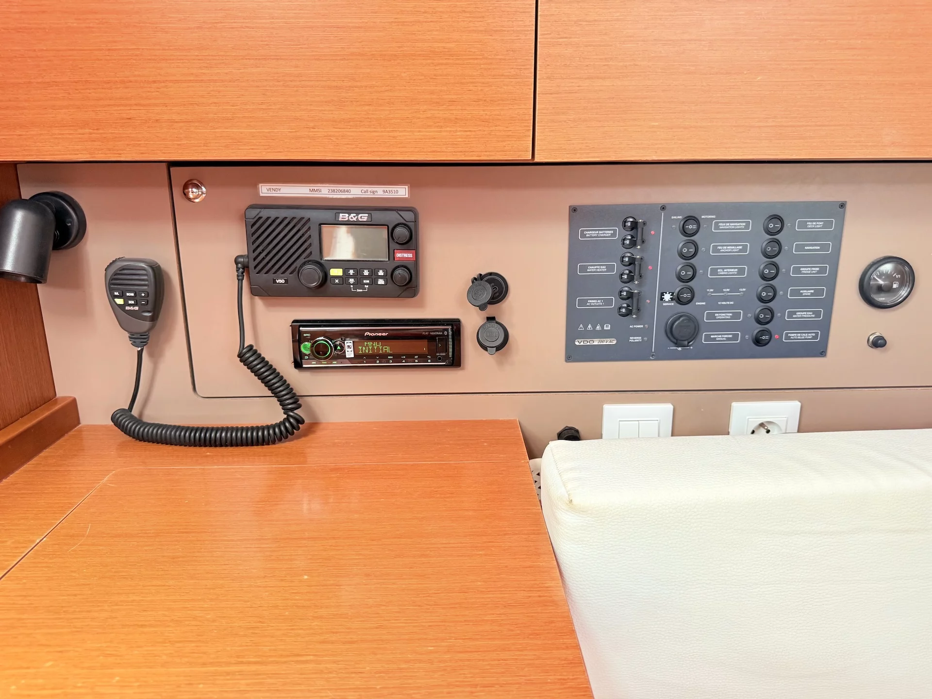 Oceanis 35 (Vendy)  - 15