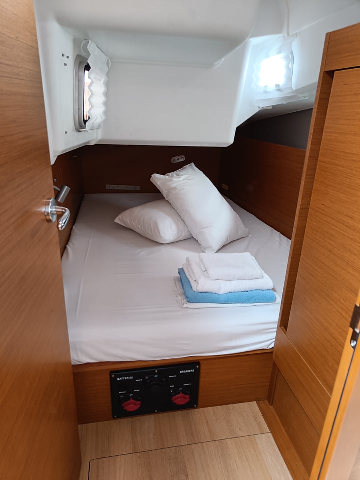 Photo #12 - Sun Odyssey 410 (Nerea) in Loutraki - 21164