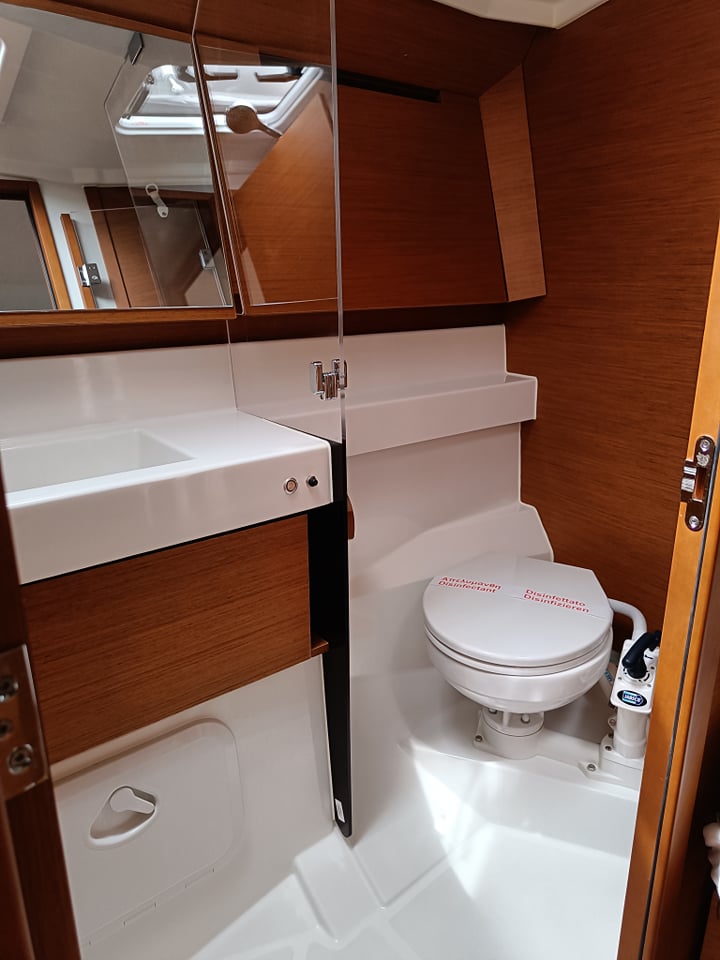 Photo #11 - Sun Odyssey 410 (Nerea) in Loutraki - 21164