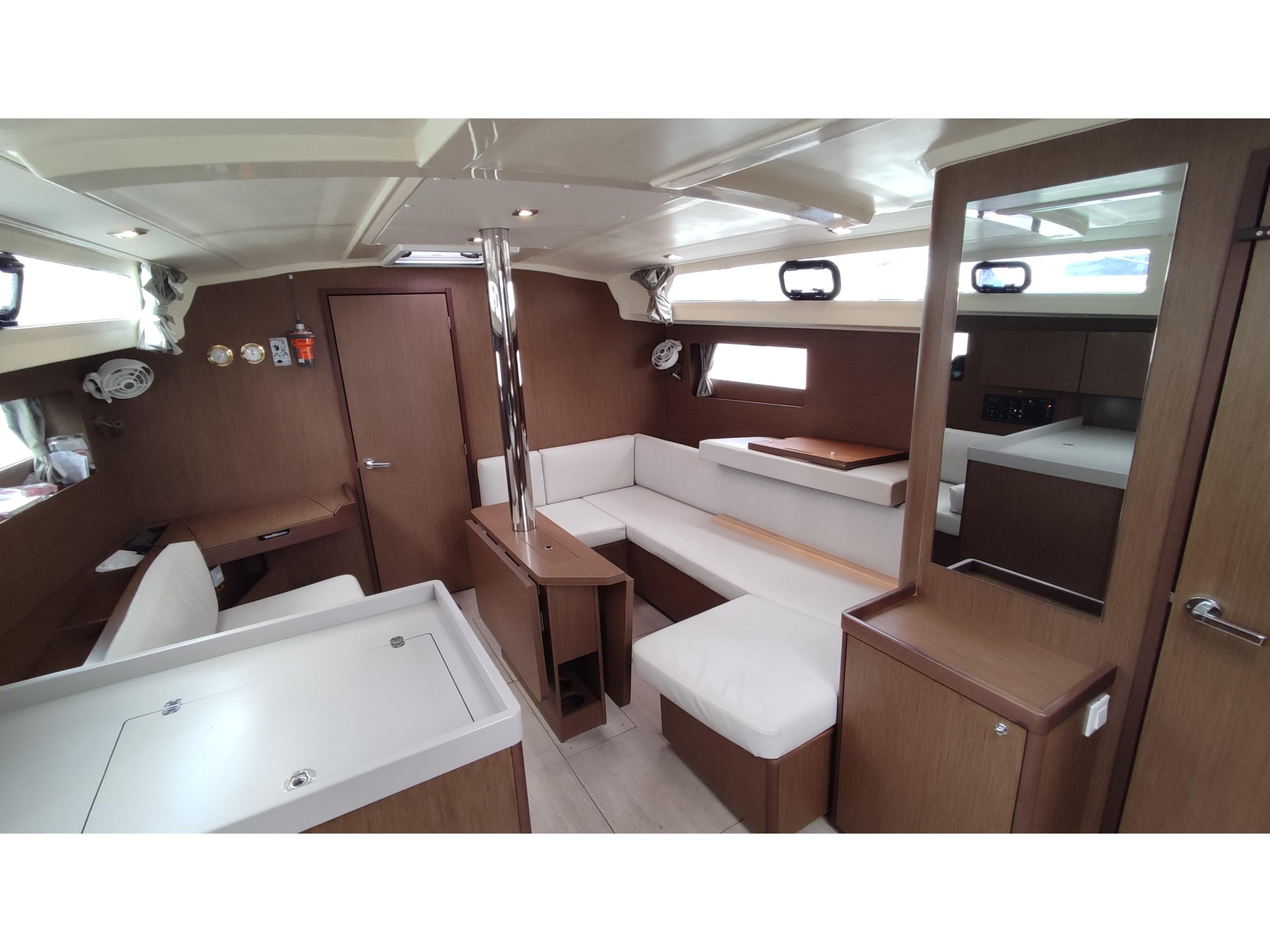 Photo #19 - Oceanis 41.1 (Maera) in Volos - 17994